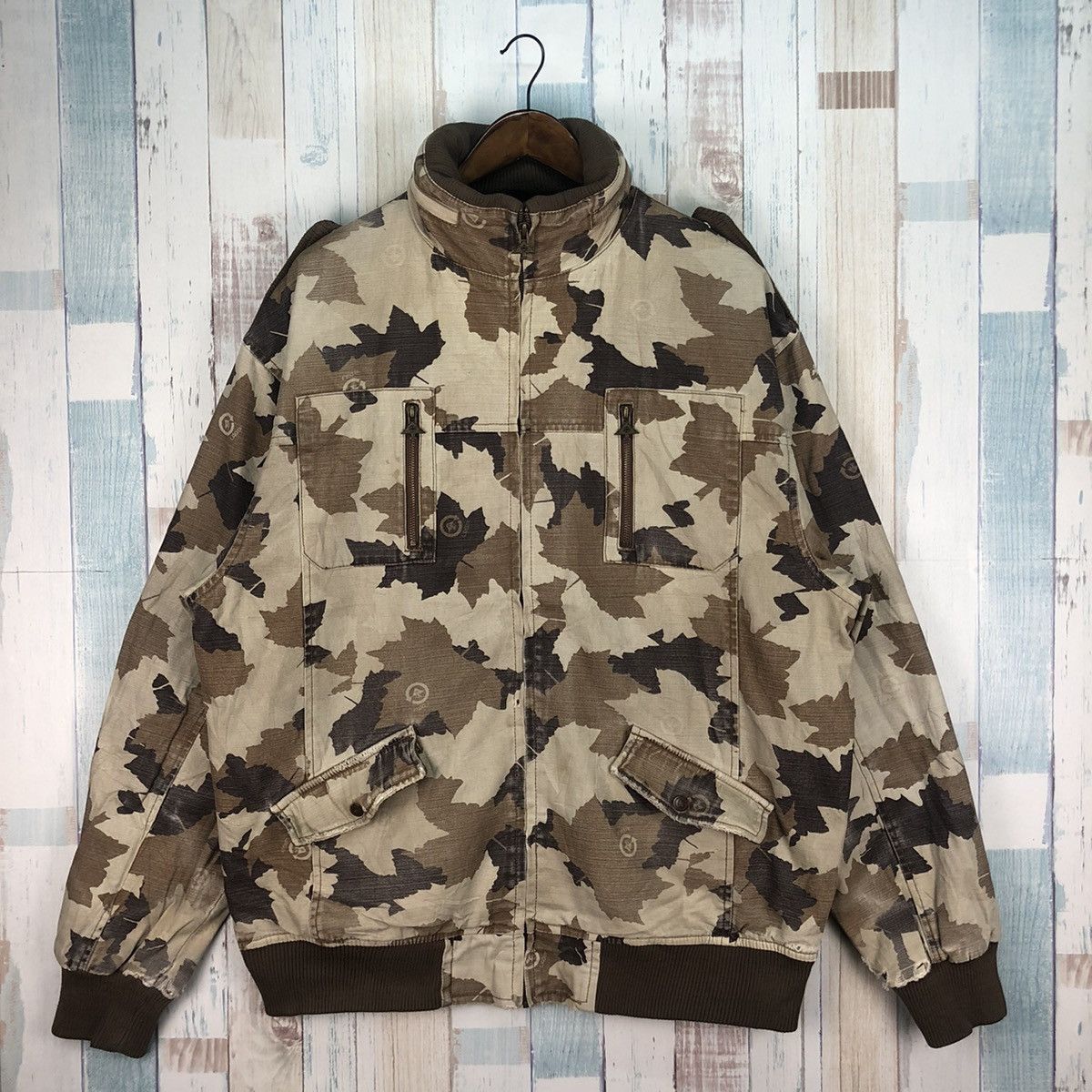 Vintage Vintage Roots and Equipment Camouflage Jacket Size US XXL / EU 58 / 5 - 1 Thumbnail