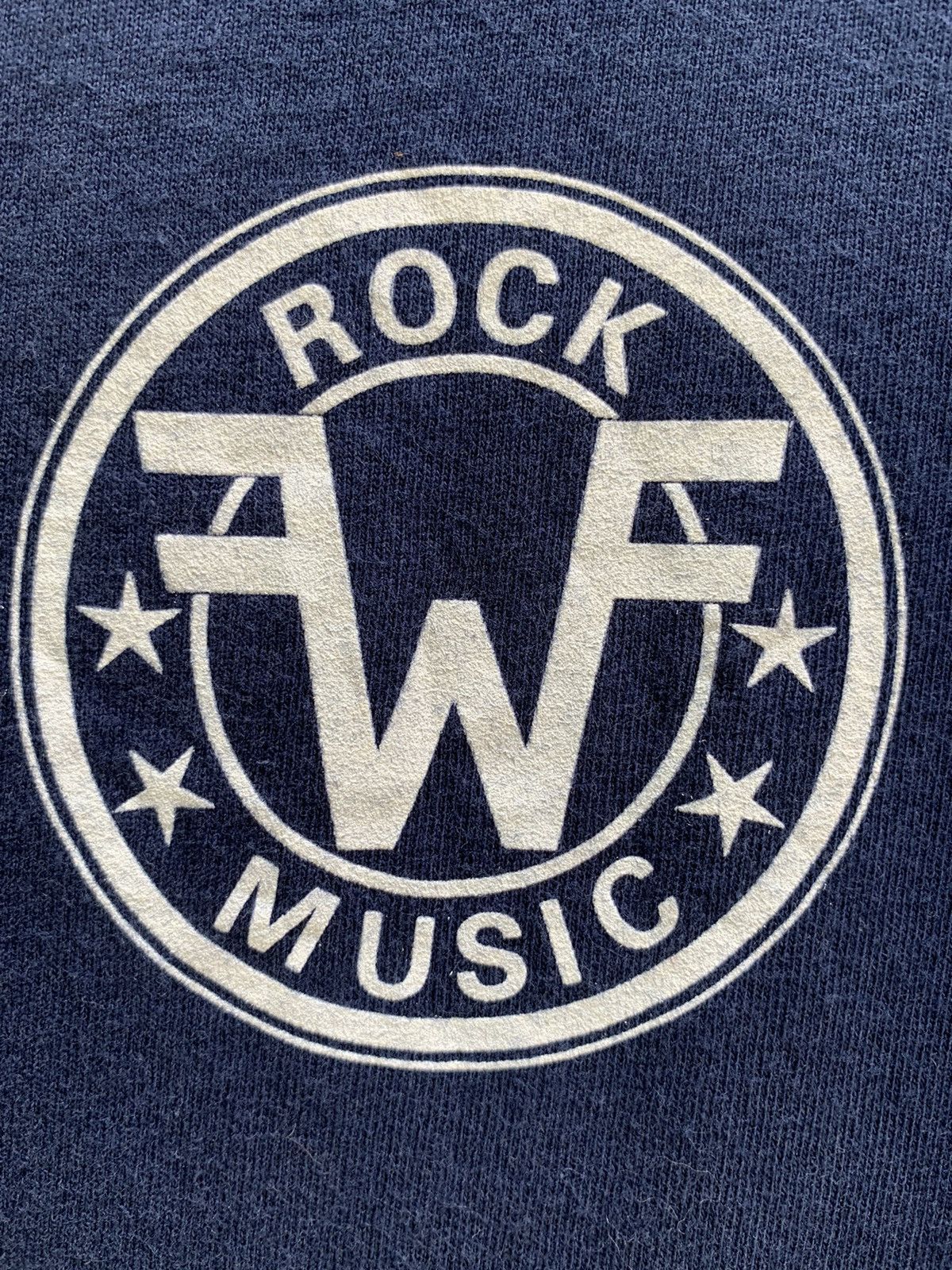 Band Tees Rare Vintage 90s Weezer #22 American Rock Band Shirt Size US M / EU 48-50 / 2 - 9 Thumbnail