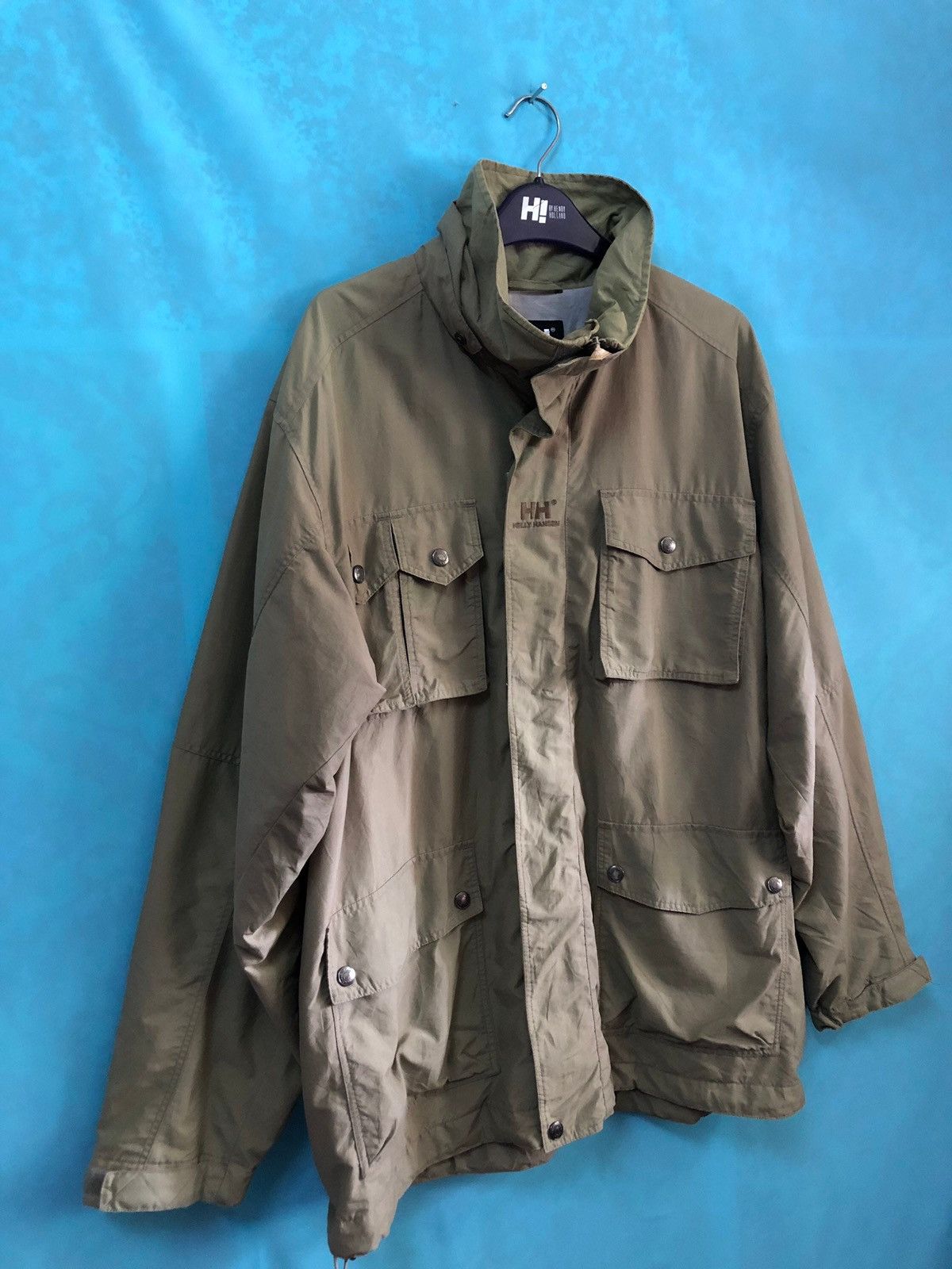 Helly Hansen multi pocket windbreaker #762 Size US M / EU 48-50 / 2 - 4 Thumbnail