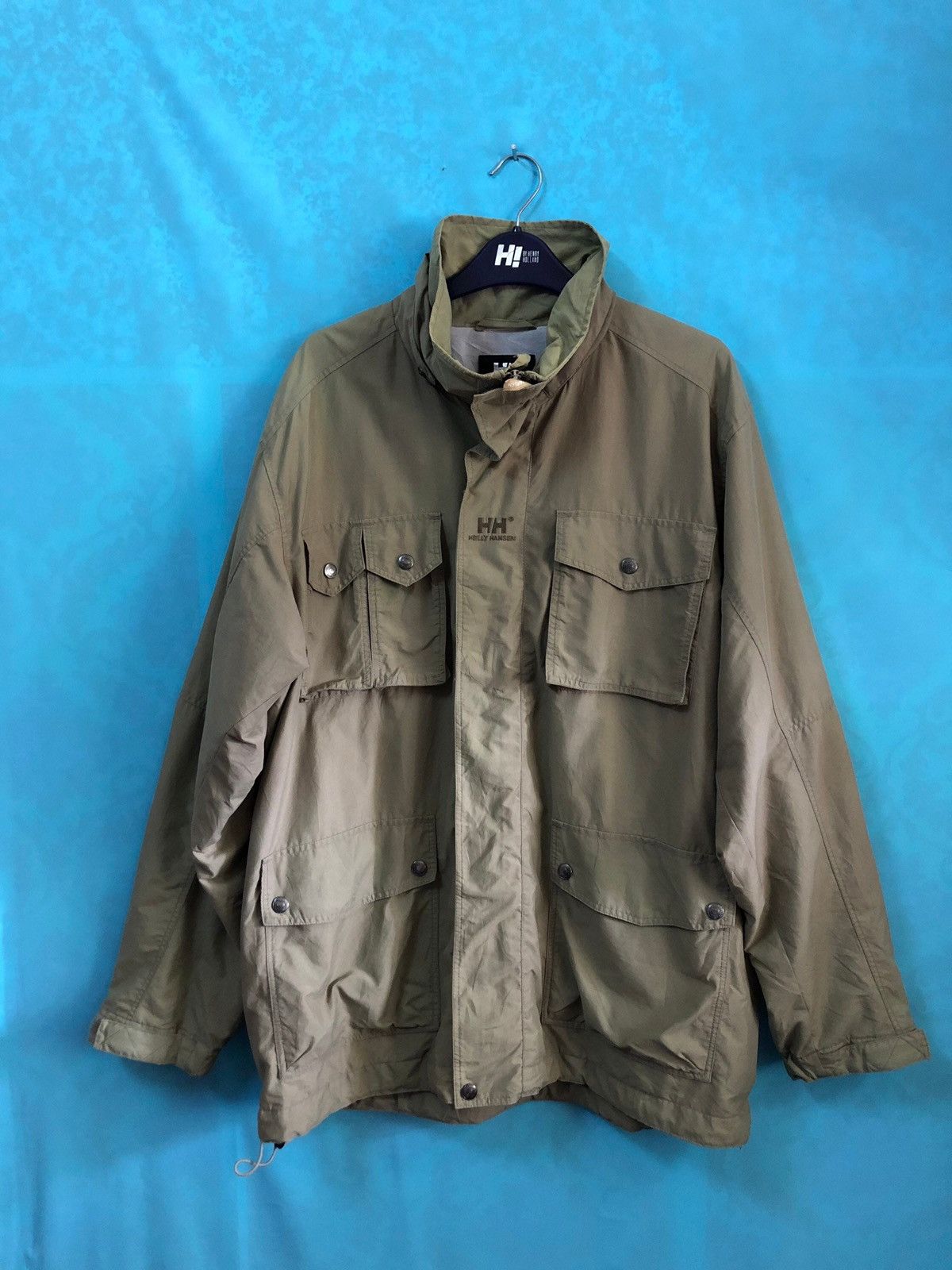 Helly Hansen multi pocket windbreaker #762 Size US M / EU 48-50 / 2 - 1 Thumbnail