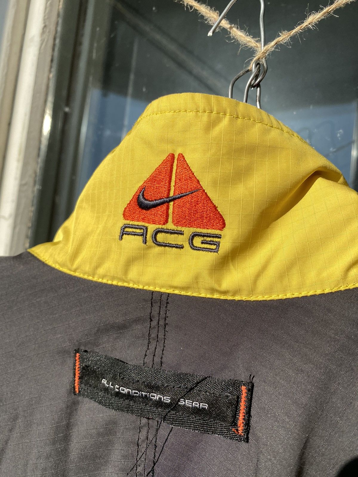 Nike ACG × Vintage Vintage Nike ACG vest *rare* Size US M / EU 48-50 / 2 - 9 Thumbnail