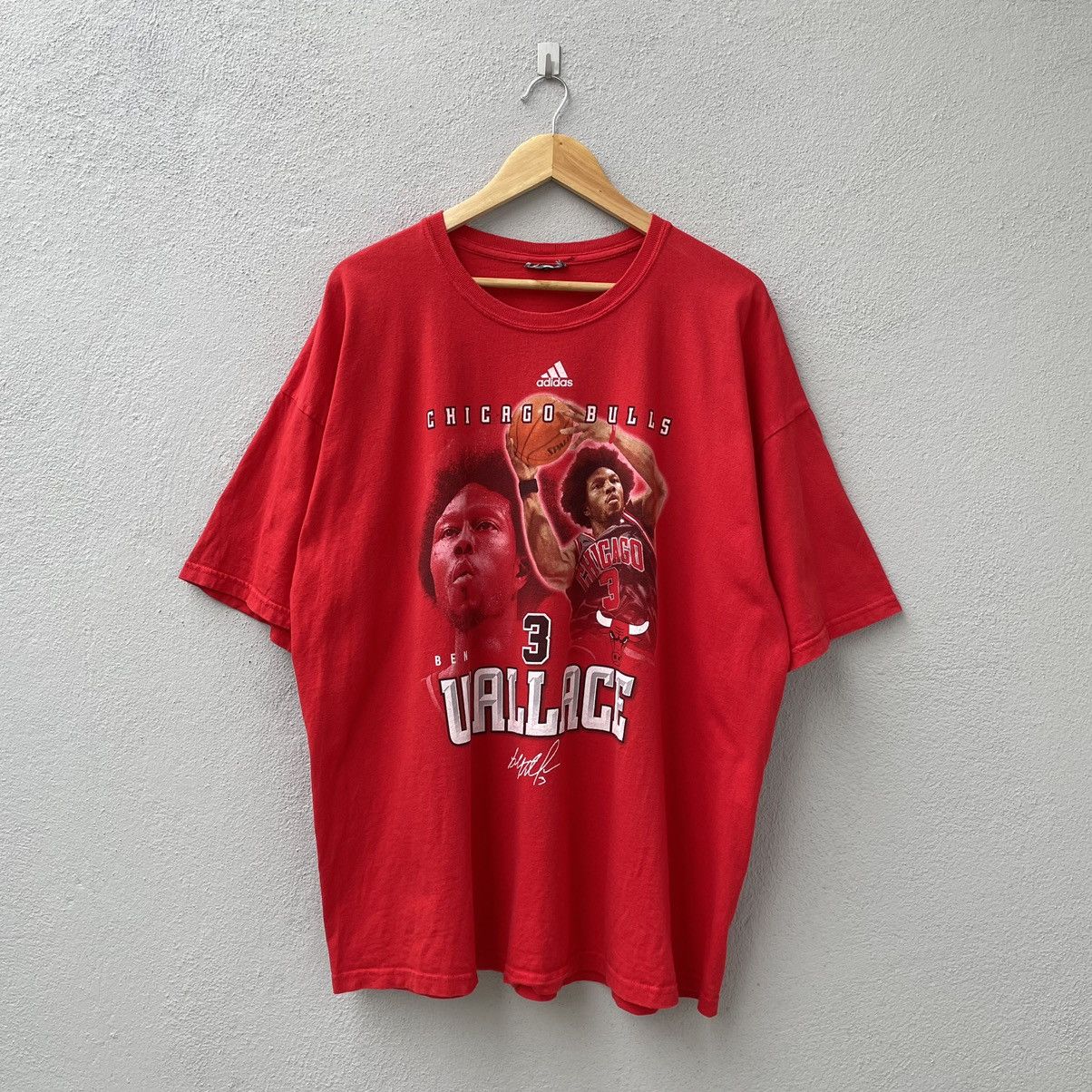 Vintage Ben Wallace Chicago Bulls Tee Shirt