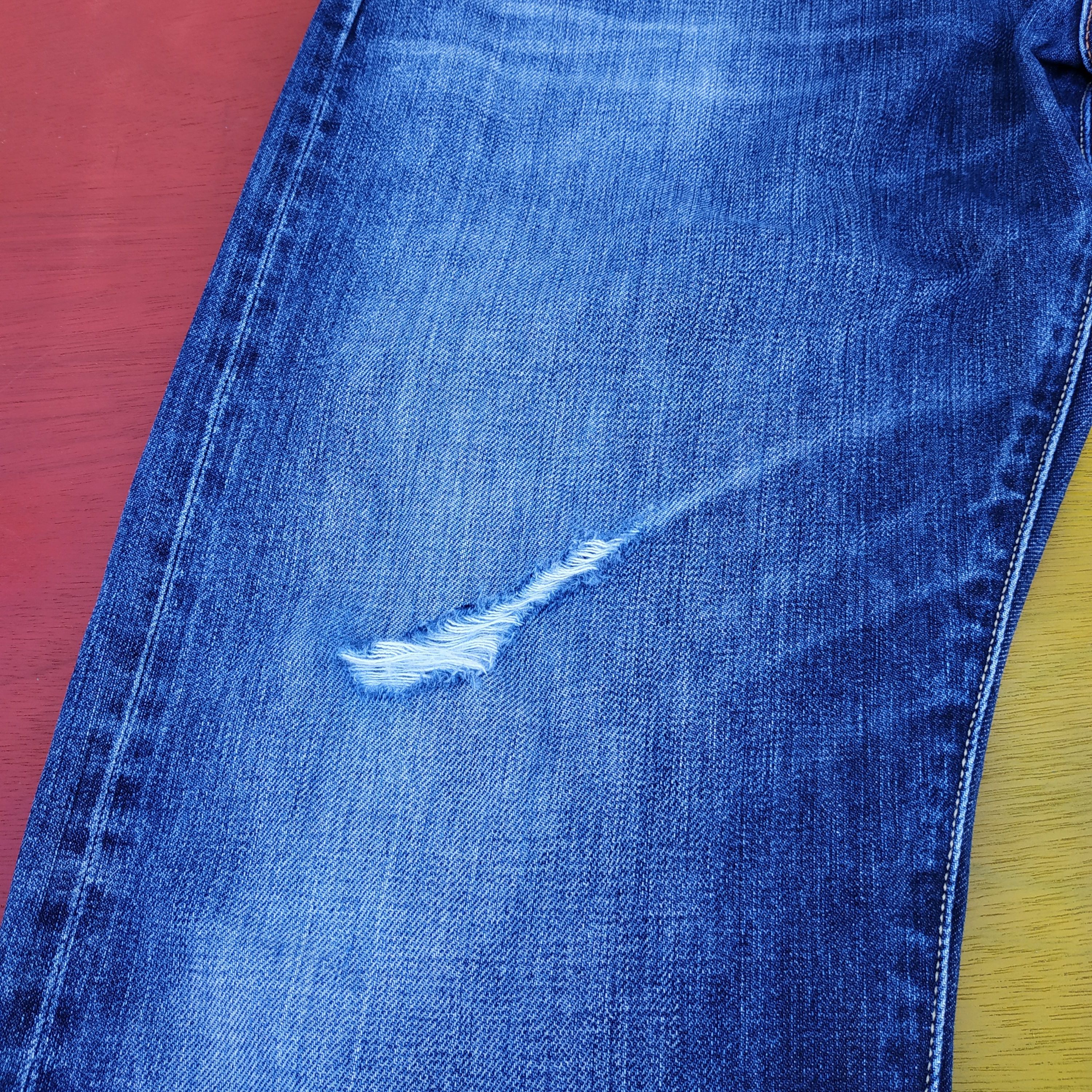 Uniqlo Denim Uniqlo distressed selvedges Size US 34 / EU 50 - 4 Thumbnail