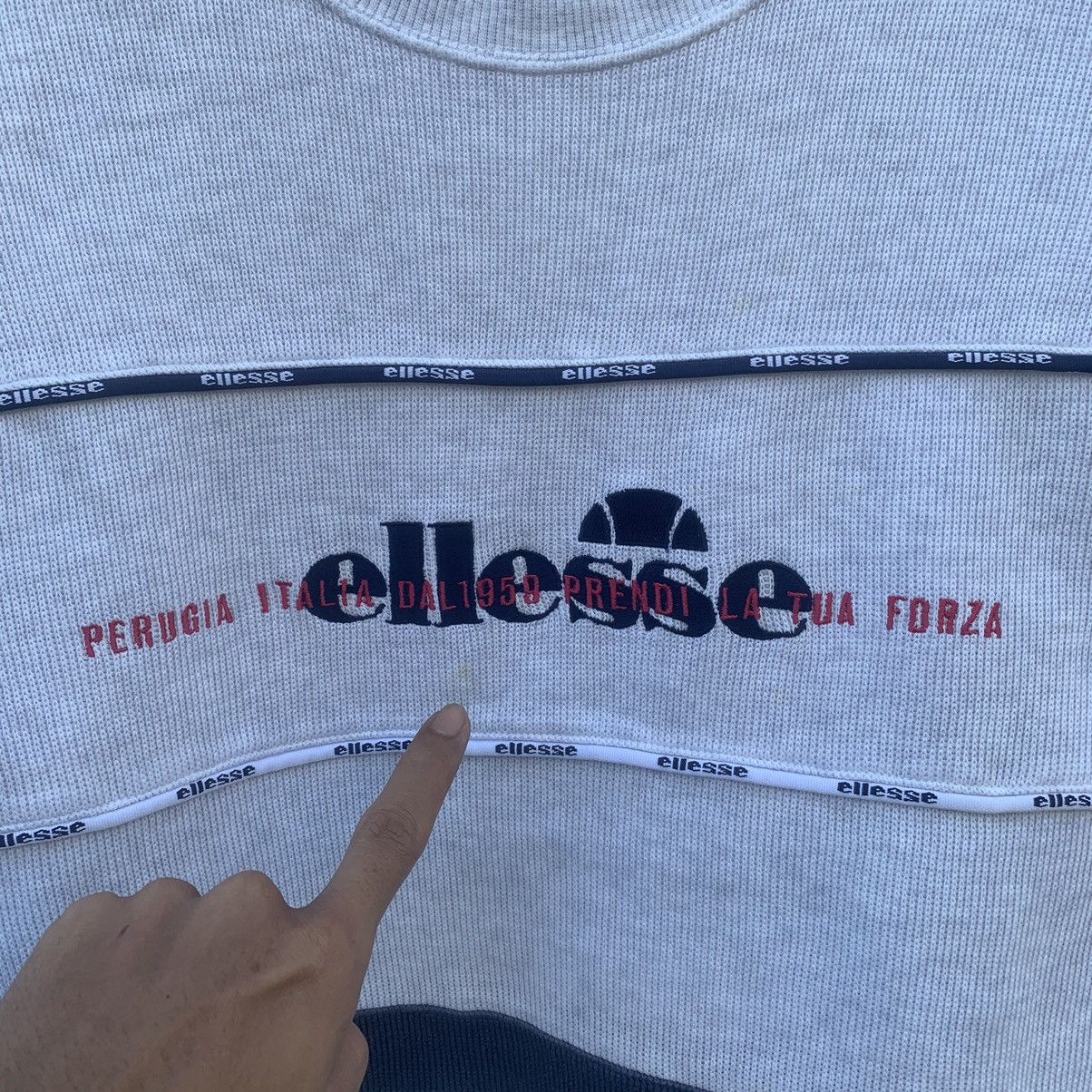 Ellesse × Vintage 1990s Ellesse Distressed Crewneck Spell Out Pullover Size US L / EU 52-54 / 3 - 4 Thumbnail