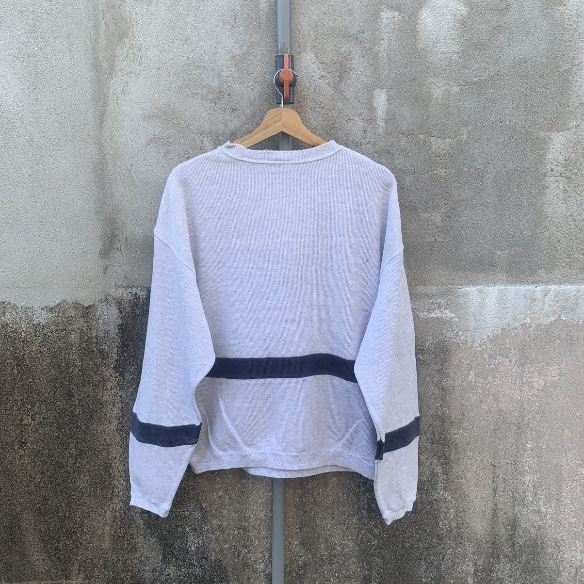 Ellesse × Vintage 1990s Ellesse Distressed Crewneck Spell Out Pullover Size US L / EU 52-54 / 3 - 14 Thumbnail