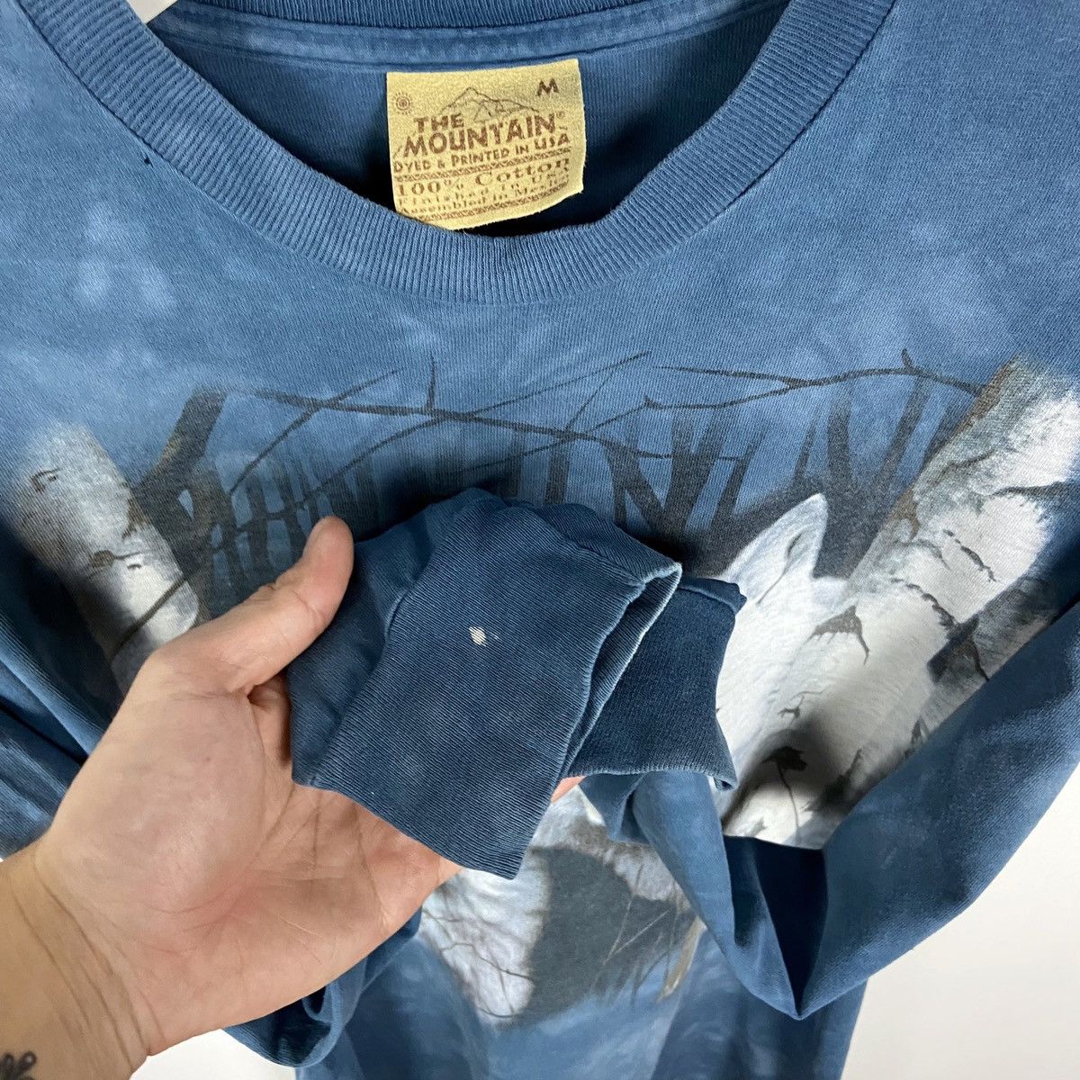 The Mountain Vintage Rare Mountain 1999 White Wolfs Tye die longsleev Size US M / EU 48-50 / 2 - 8 Thumbnail