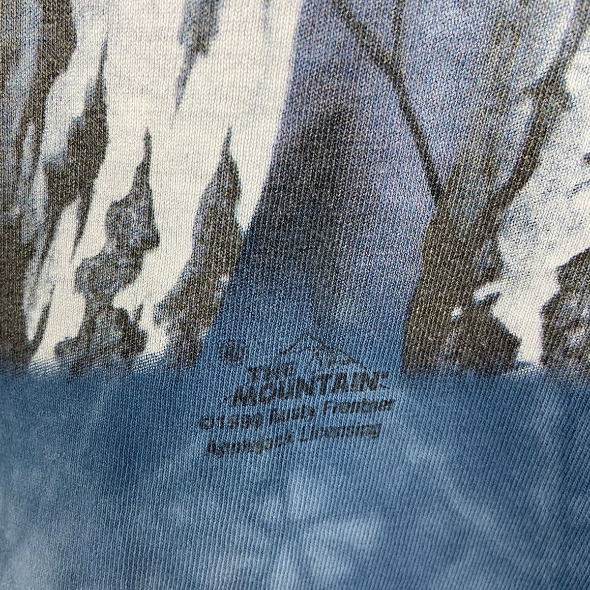 The Mountain Vintage Rare Mountain 1999 White Wolfs Tye die longsleev Size US M / EU 48-50 / 2 - 7 Thumbnail
