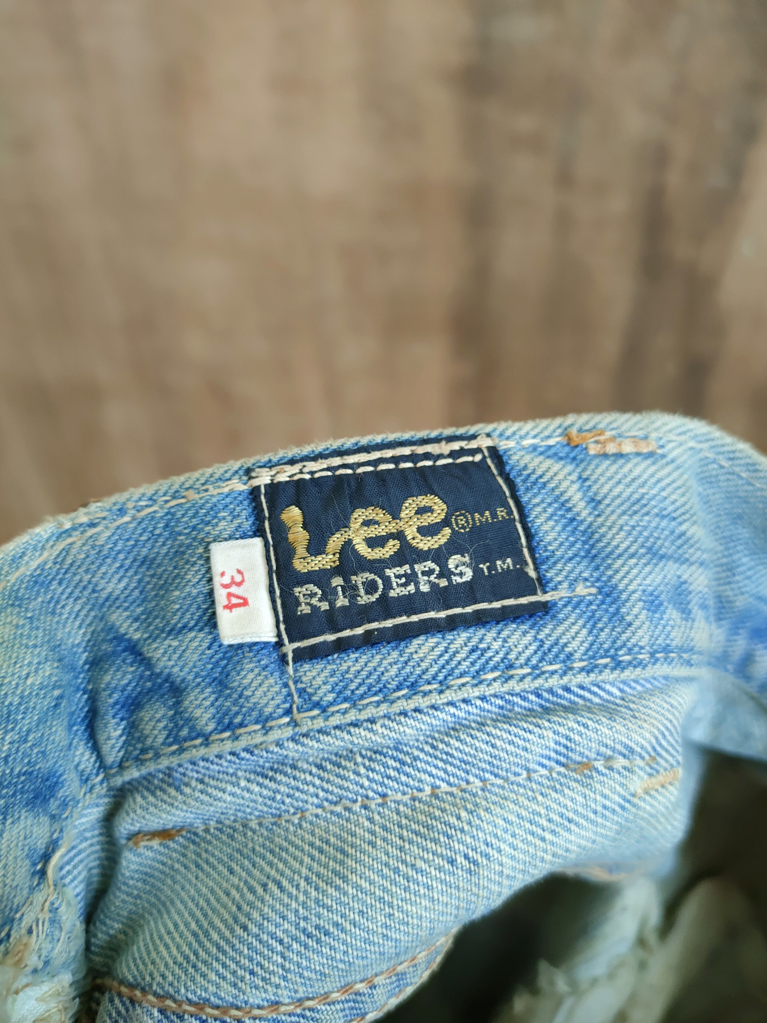 Lee Lee Vintage dirty distressed like kurt cobain denim #46-694 Size US 32 / EU 48 - 15 Thumbnail