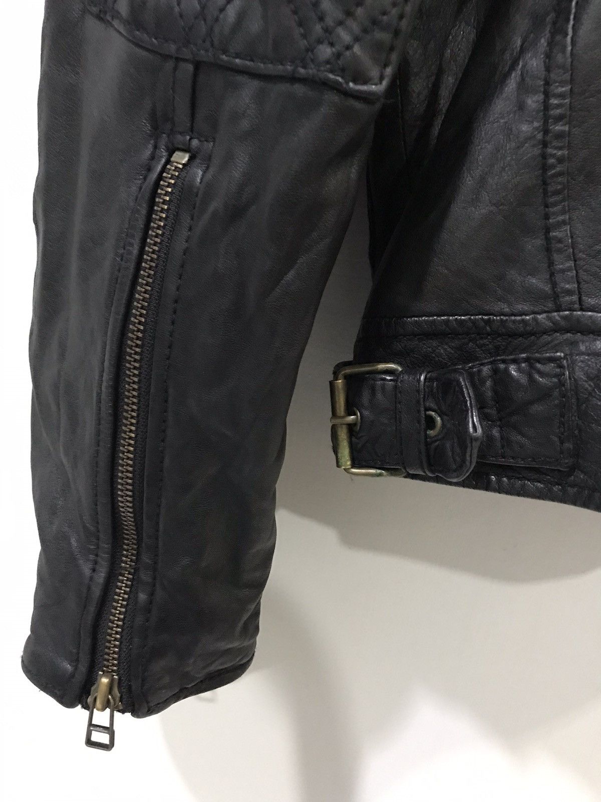 Genuine Leather Johnbull Japan Cafe Racer Chopper Biker Leather Jacket Size US L / EU 52-54 / 3 - 16 Thumbnail