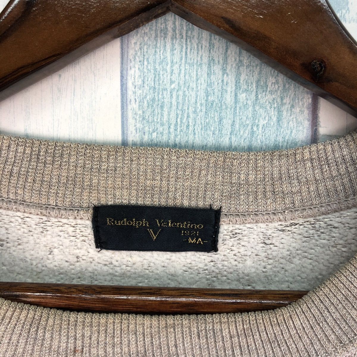 Valentino × Vintage Vintage 90s Rudolph Valentino Big Logo Sweatshirt Size US M / EU 48-50 / 2 - 7 Thumbnail