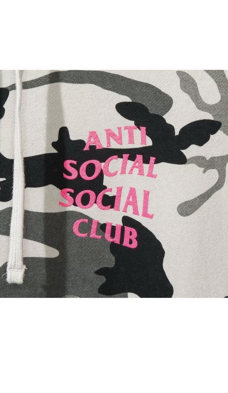 Anti Social Social Club Anti Social Social Club Pink Frozen Snow Camo Hoodie Size L Size US L / EU 52-54 / 3 - 12 Thumbnail