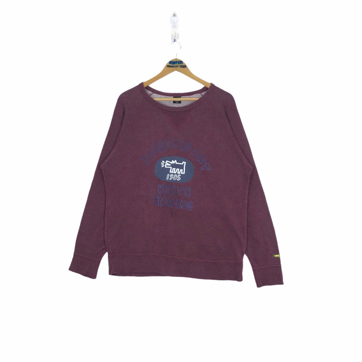 Japanese Brand Keith Haring Uniqlo Crewneck Sweatshirt Embossed Logo Size US L / EU 52-54 / 3 - 2 Thumbnail