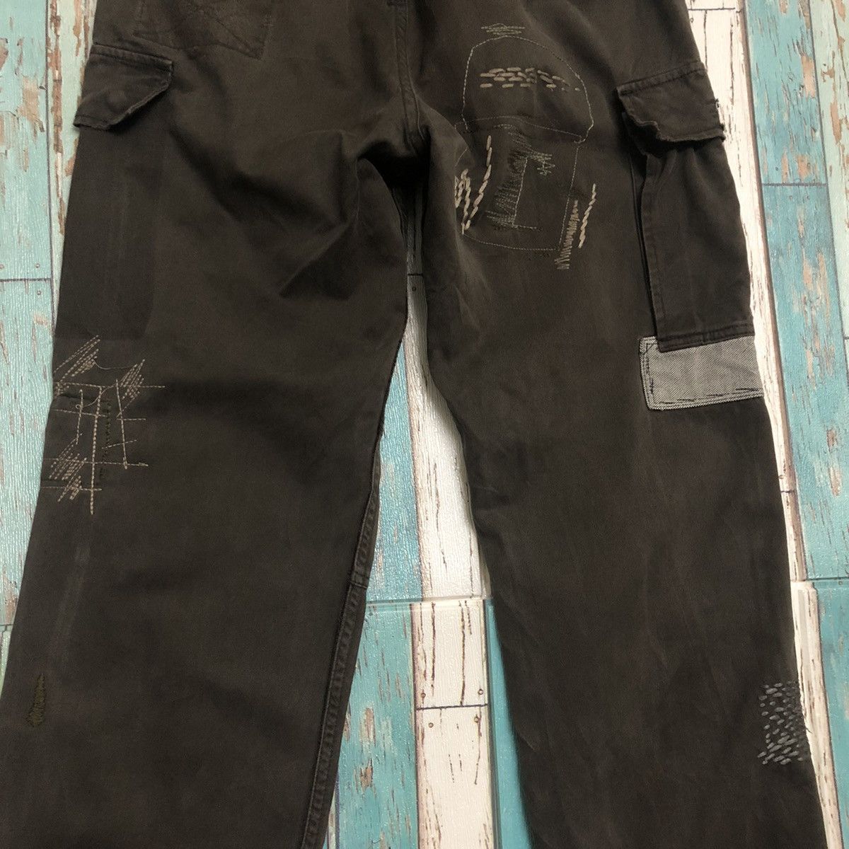 Mason's RARE: Mason's Distressed Patchwork Cargo Work Pants "Dark" Size US 32 / EU 48 - 12 Thumbnail