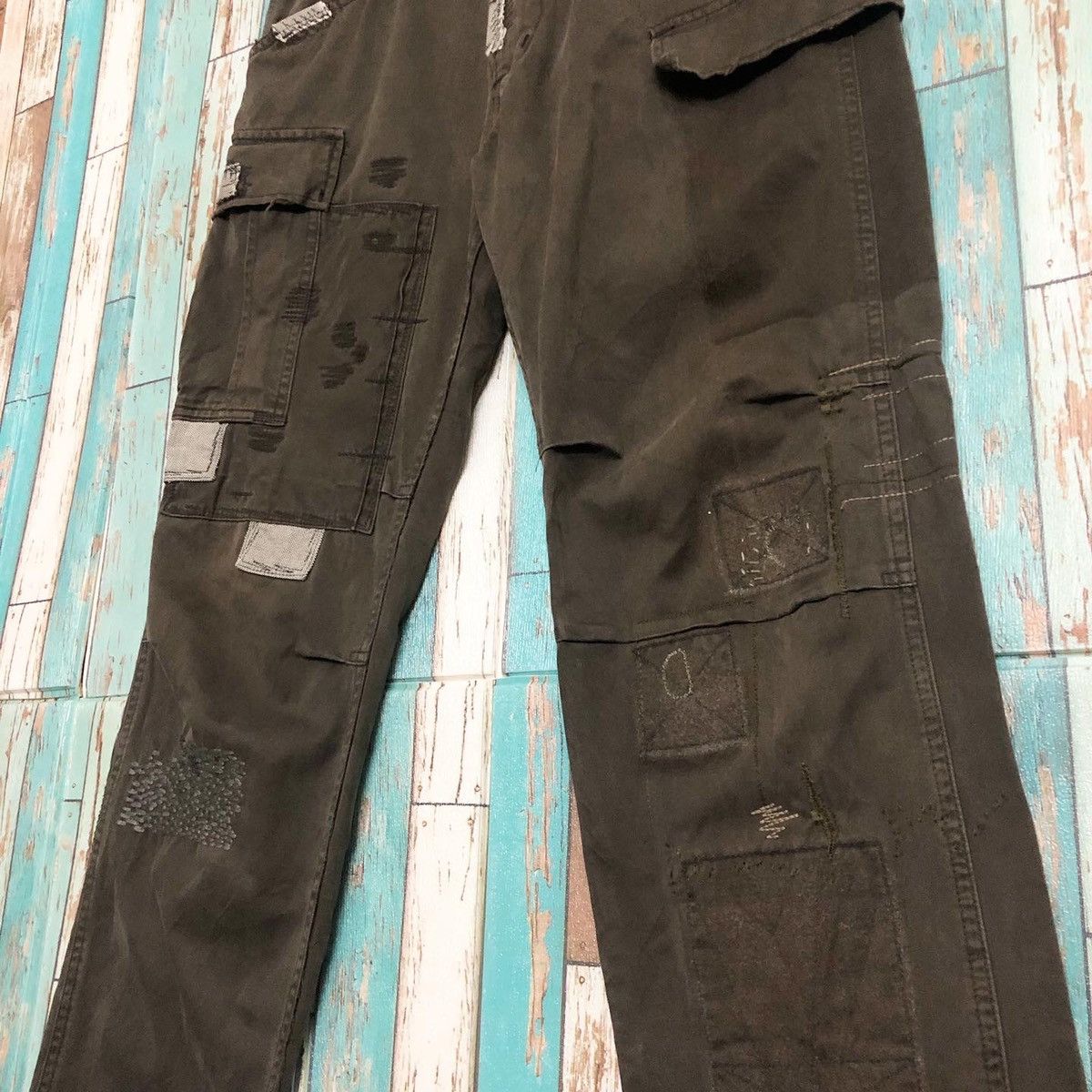 Mason's RARE: Mason's Distressed Patchwork Cargo Work Pants "Dark" Size US 32 / EU 48 - 6 Thumbnail