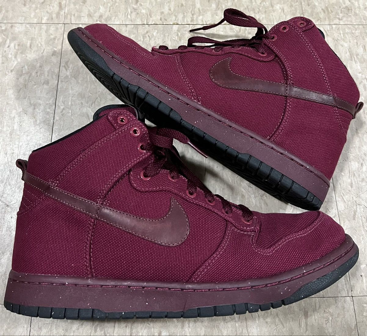 Nike Rare Nike Dunk High Canvas Red Garnet Black 2010 | Grailed