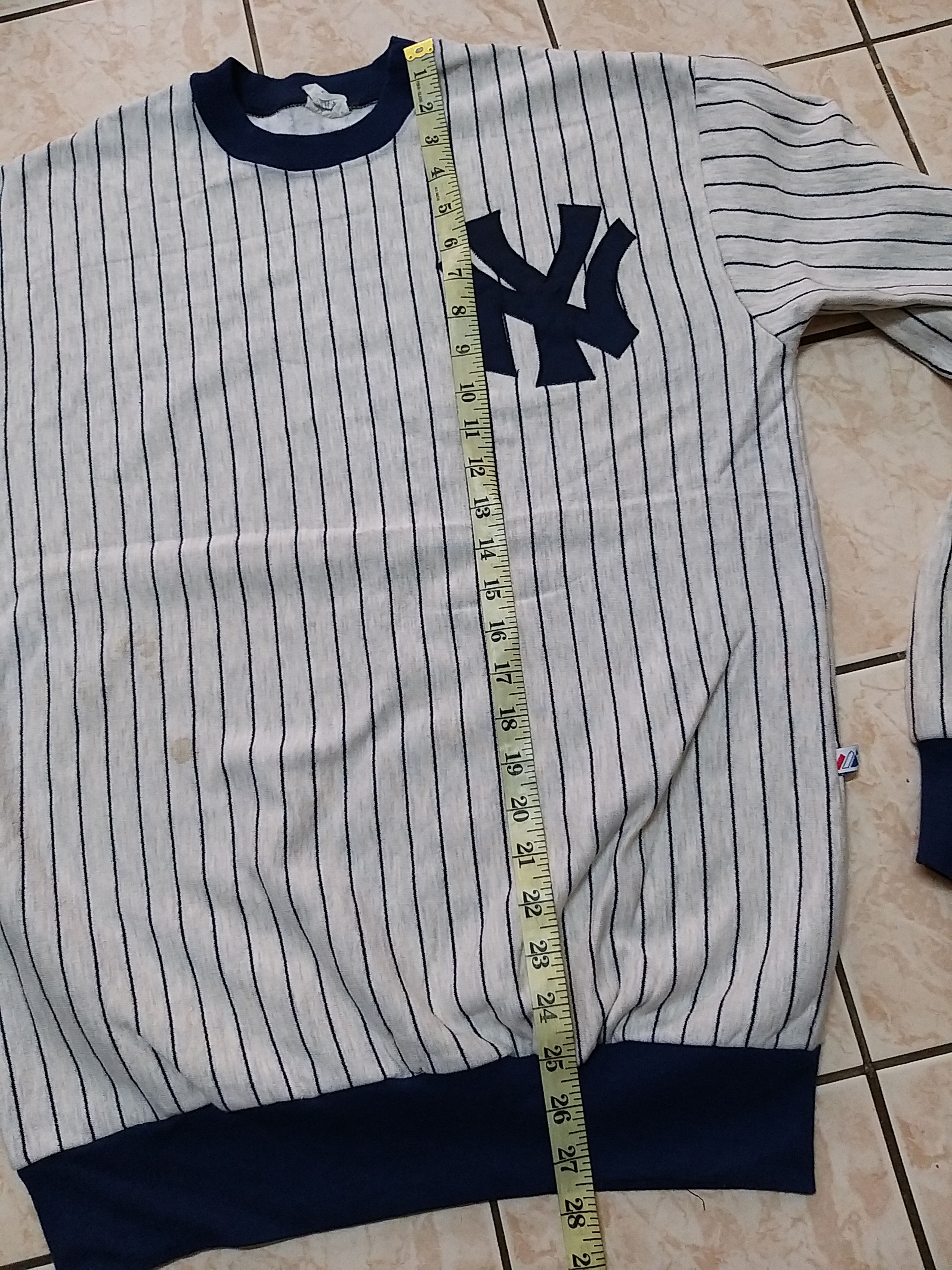 New York Yankees VINTAGE 90s NEW YORK YANKEES STRIPE PULLOVER SWEATSHIRT Size US M / EU 48-50 / 2 - 6 Thumbnail
