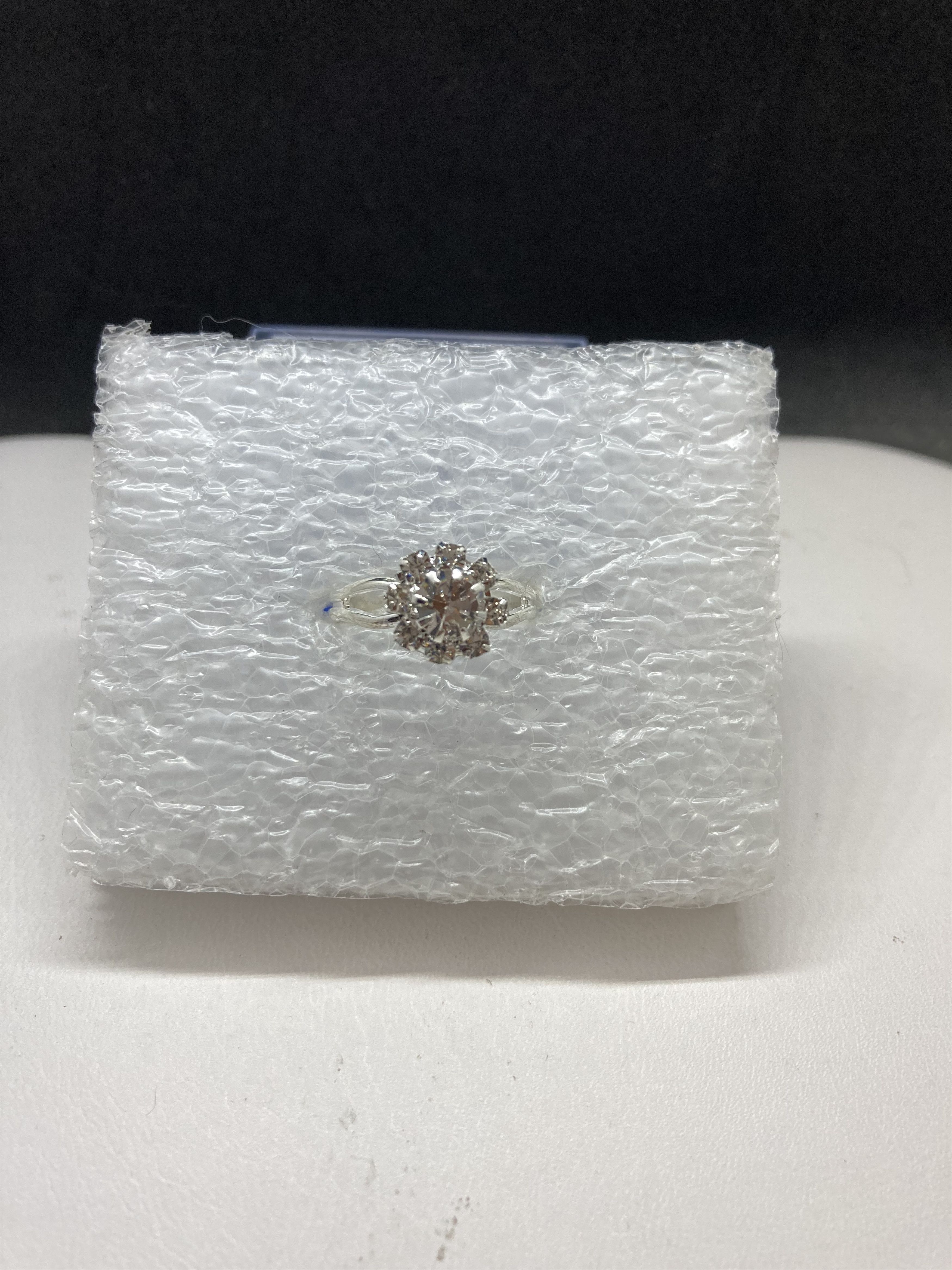 Clear Cz flower Stainless Steel Ring - size 6.25