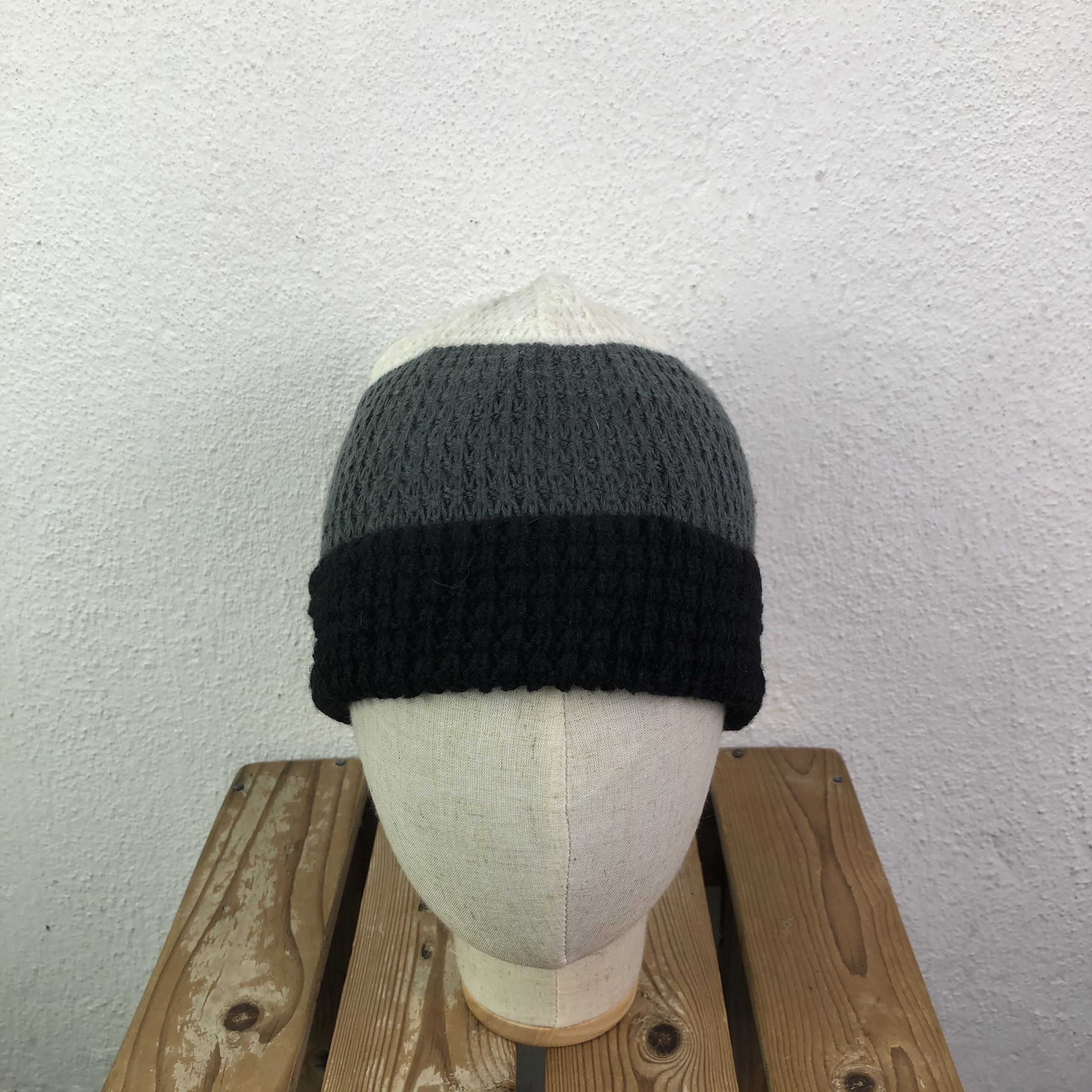 O'Neill Oneill Beanie Hat Size ONE SIZE - 2 Thumbnail
