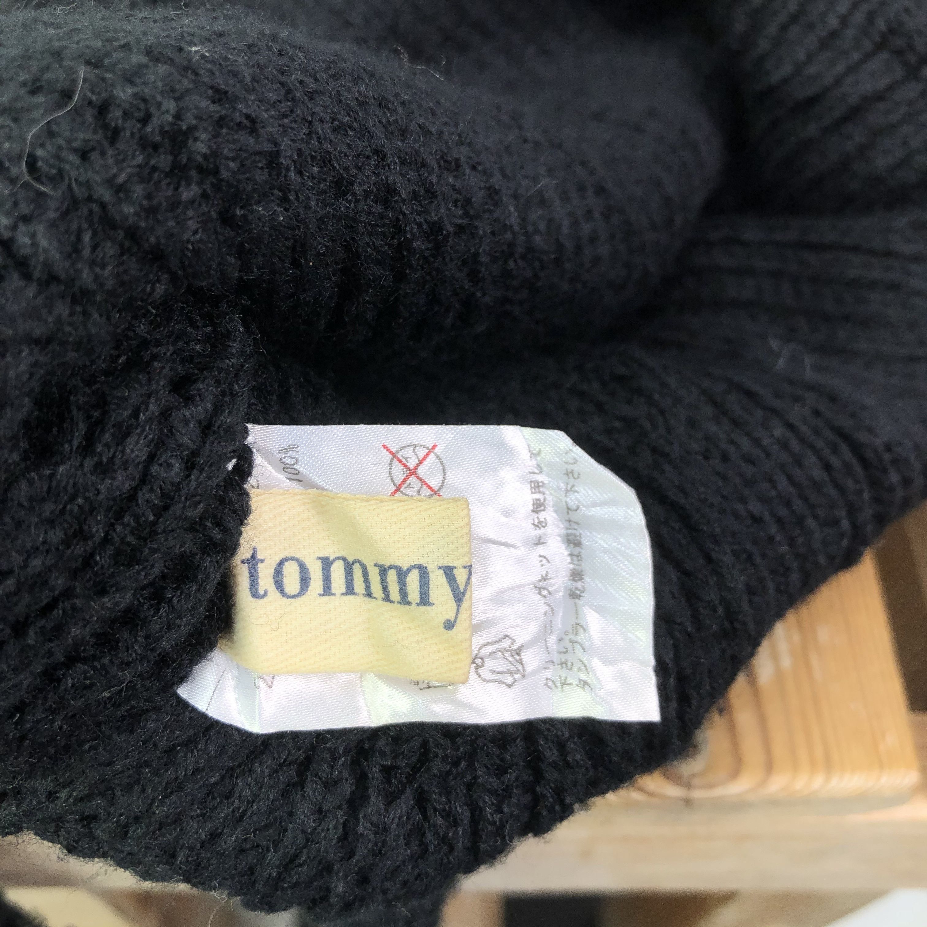 Tommy Hilfiger × Tommy Jeans Tommy girl black Earflip Hat Beanie Size ONE SIZE - 5 Thumbnail