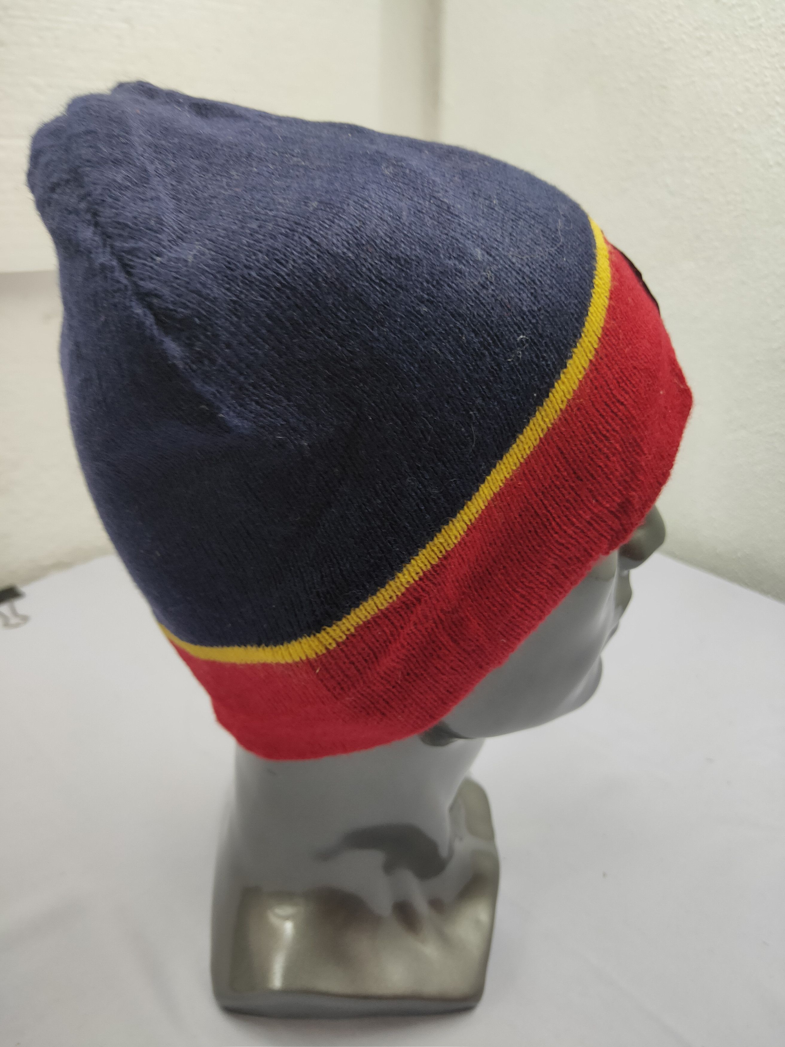 Other Thinsulate football club Beanie Size ONE SIZE - 2 Thumbnail