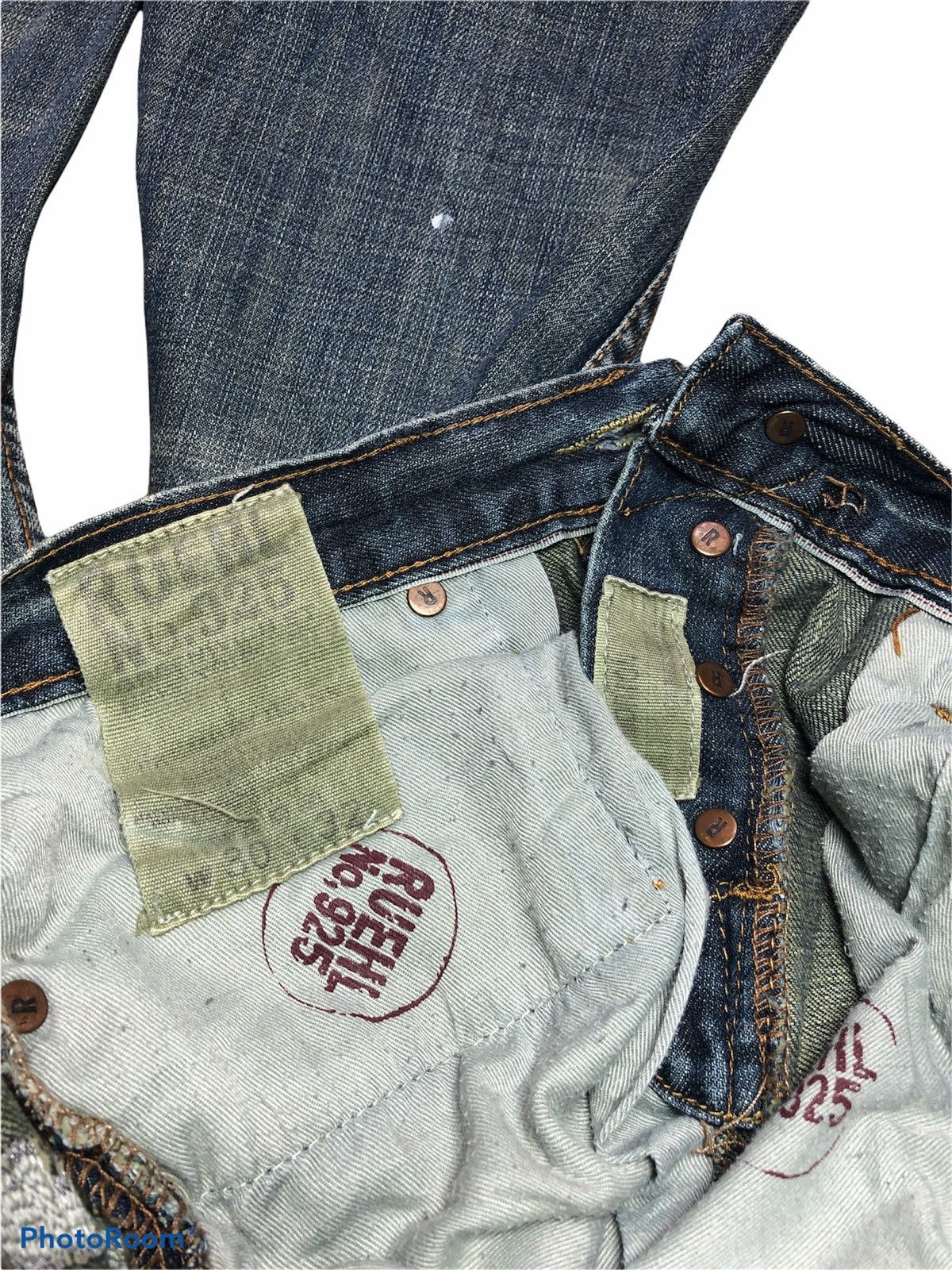 Distressed Painted by RUEHL NO 925