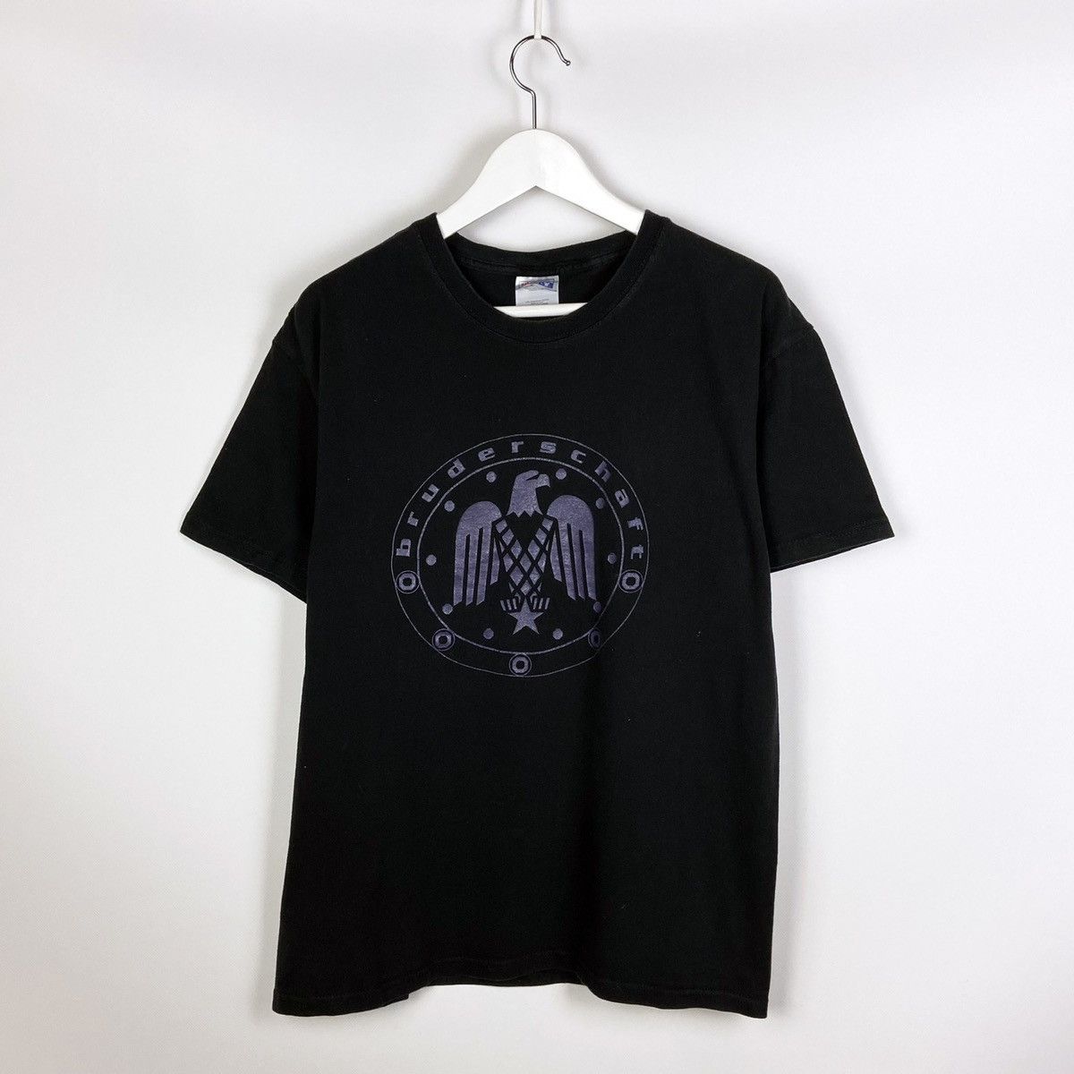 Band Tees Vintage Bruderschaft I walk this ground forever Rock tee Size US L / EU 52-54 / 3 - 1 Thumbnail