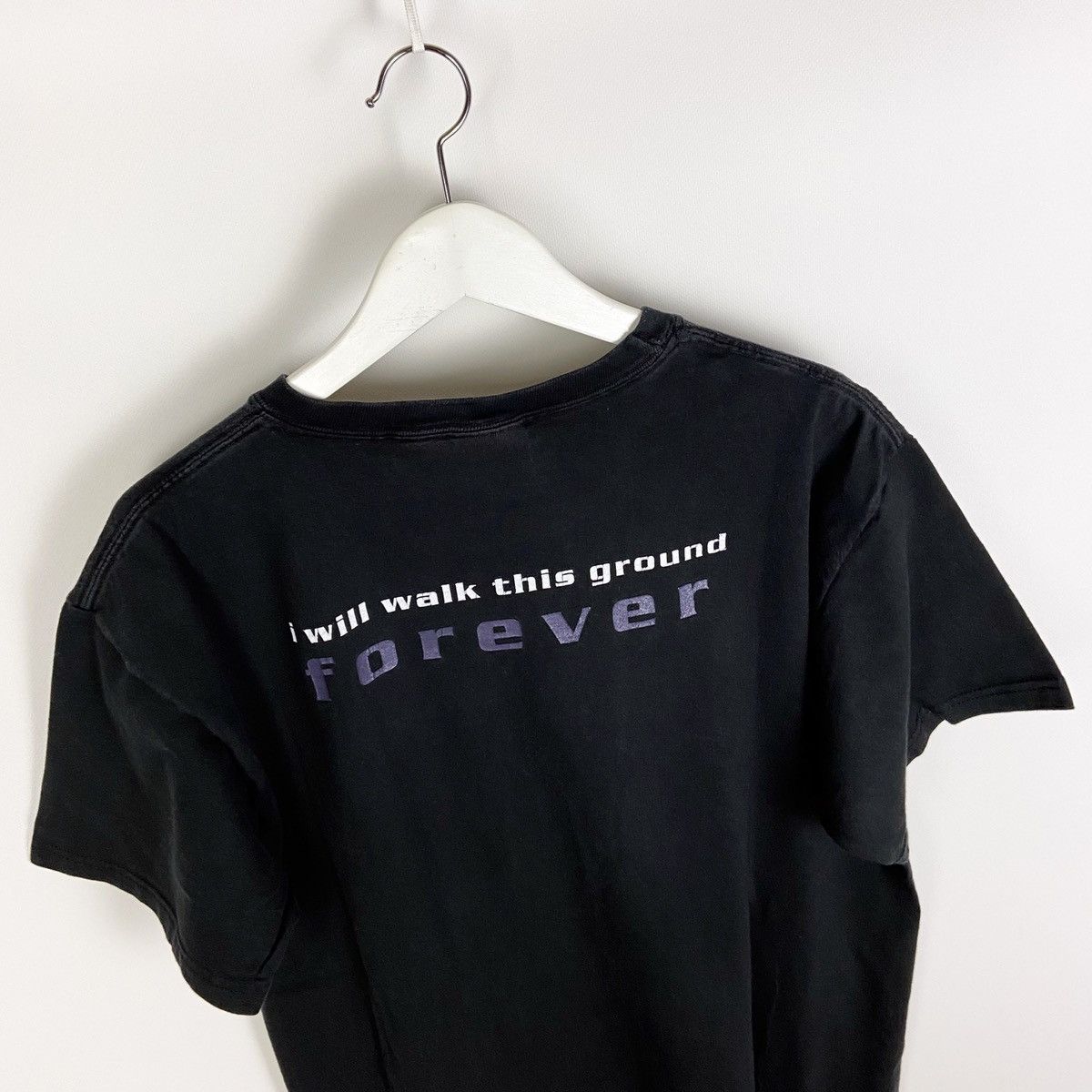 Band Tees Vintage Bruderschaft I walk this ground forever Rock tee Size US L / EU 52-54 / 3 - 3 Thumbnail