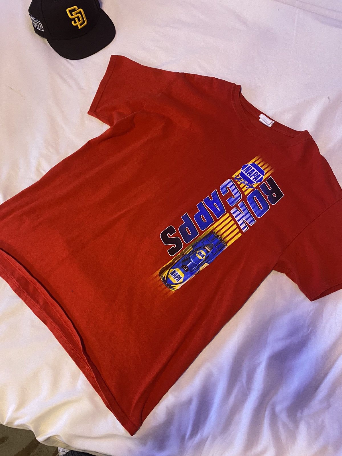 NASCAR × Vintage Vintage Ron Capps Nascar Graphics Red Tee Shirt Size US L / EU 52-54 / 3 - 1 Thumbnail