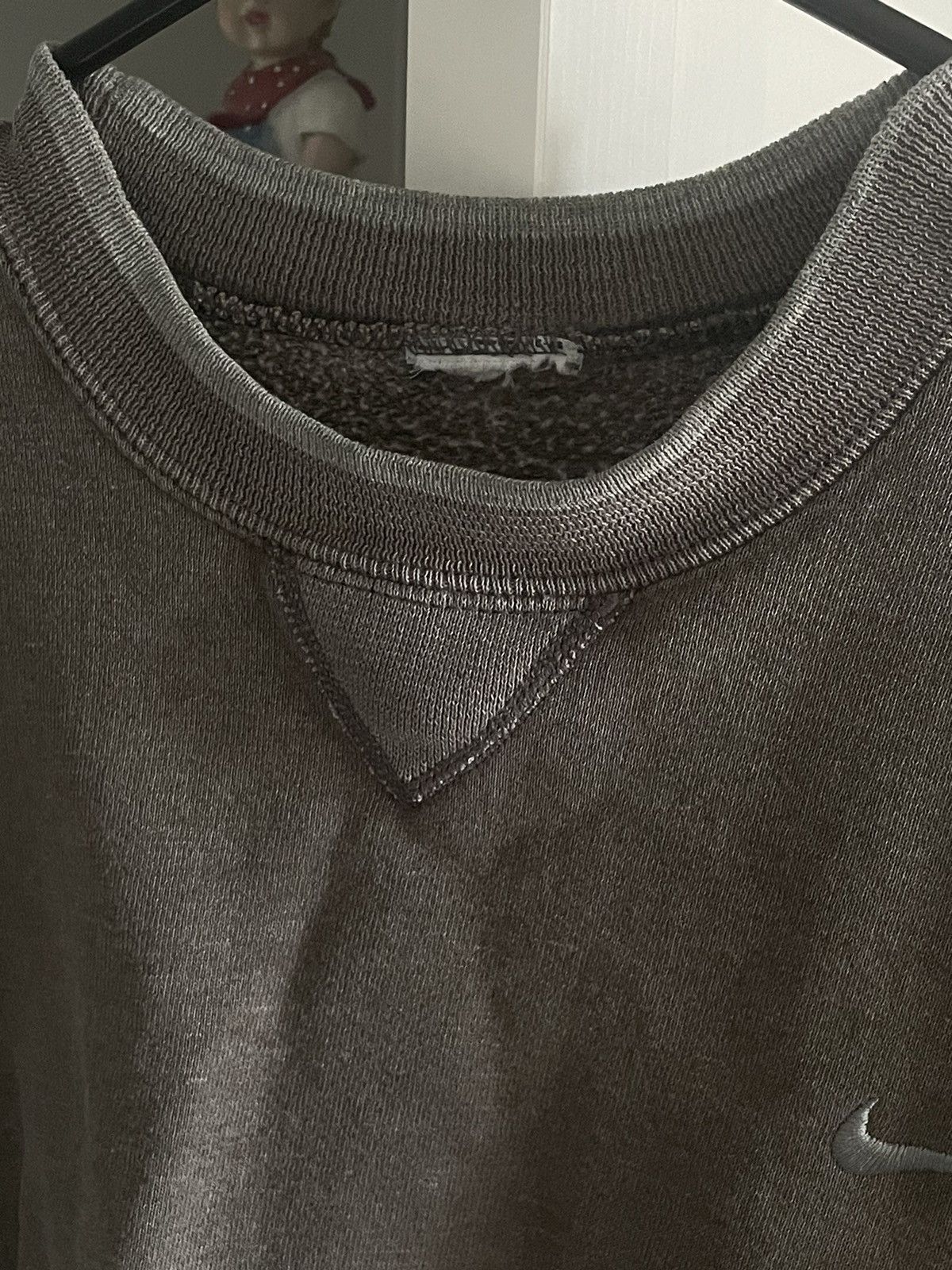 Nike Vintage Nike Crewneck Size US S / EU 44-46 / 1 - 4 Thumbnail