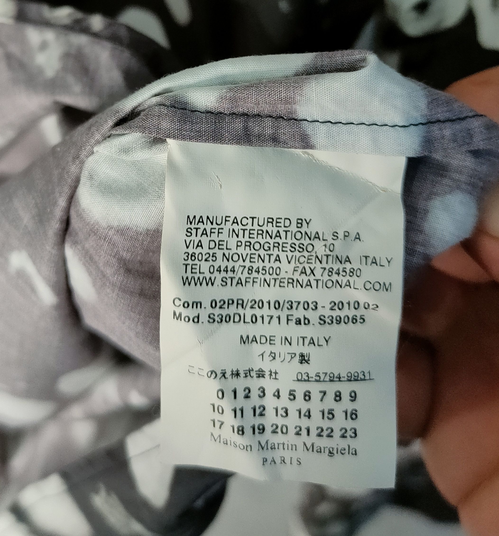 Maison Margiela MARGIELA AOP L/S Size US M / EU 48-50 / 2 - 5 Thumbnail
