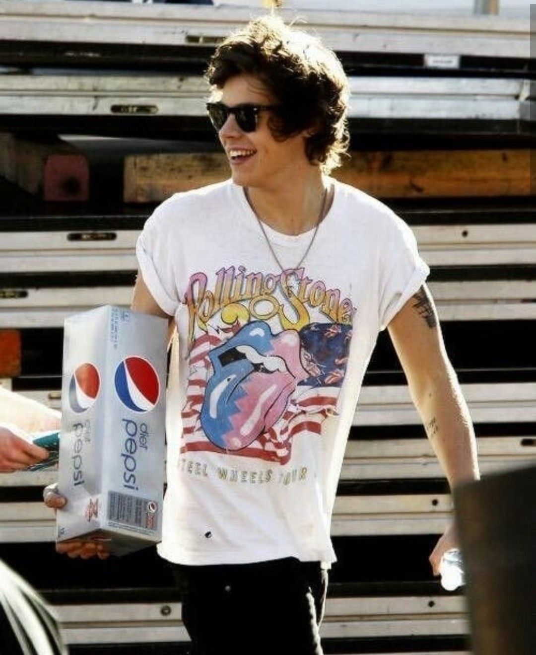 Band Tees × The Rolling Stones FREE SHIPPING!! - Steel Wheels Tour Tee - Harry Styles Size US S / EU 44-46 / 1 - 7 Thumbnail