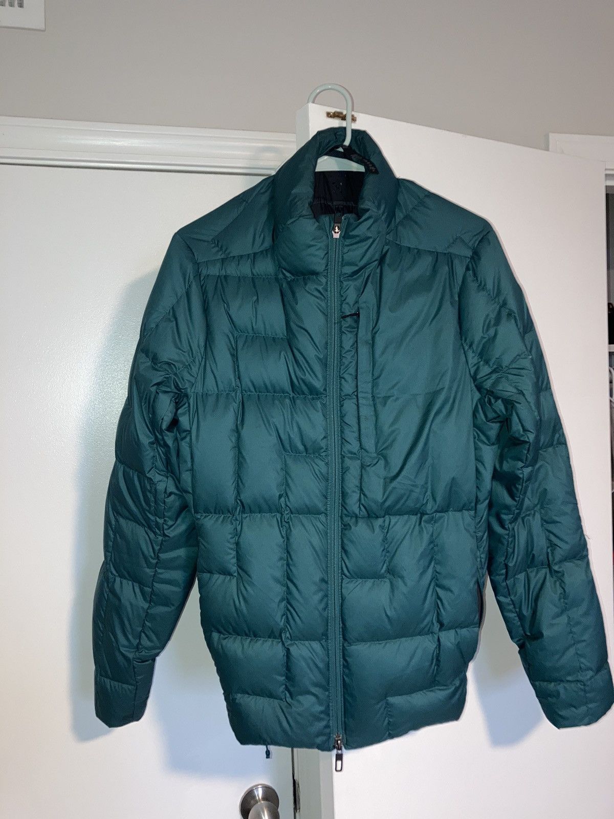 Lululemon Lululemon light Puffer jacket Size US M / EU 48-50 / 2 - 2 Thumbnail