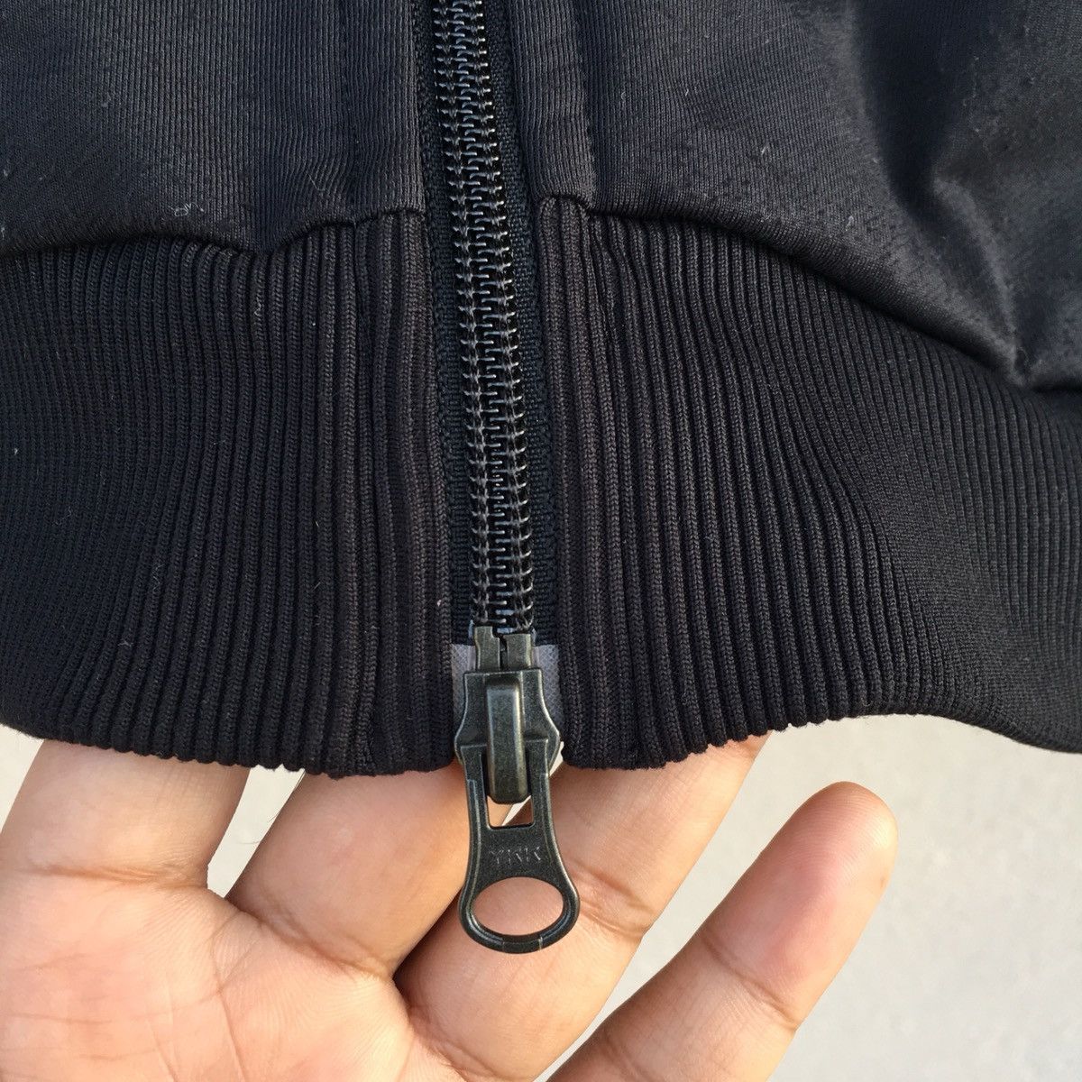 Adidas × Y-3 × Yohji Yamamoto Yohji Yamamoto Y-3 Bomber Open Back Asymmetric Jacket Size US S / EU 44-46 / 1 - 8 Thumbnail