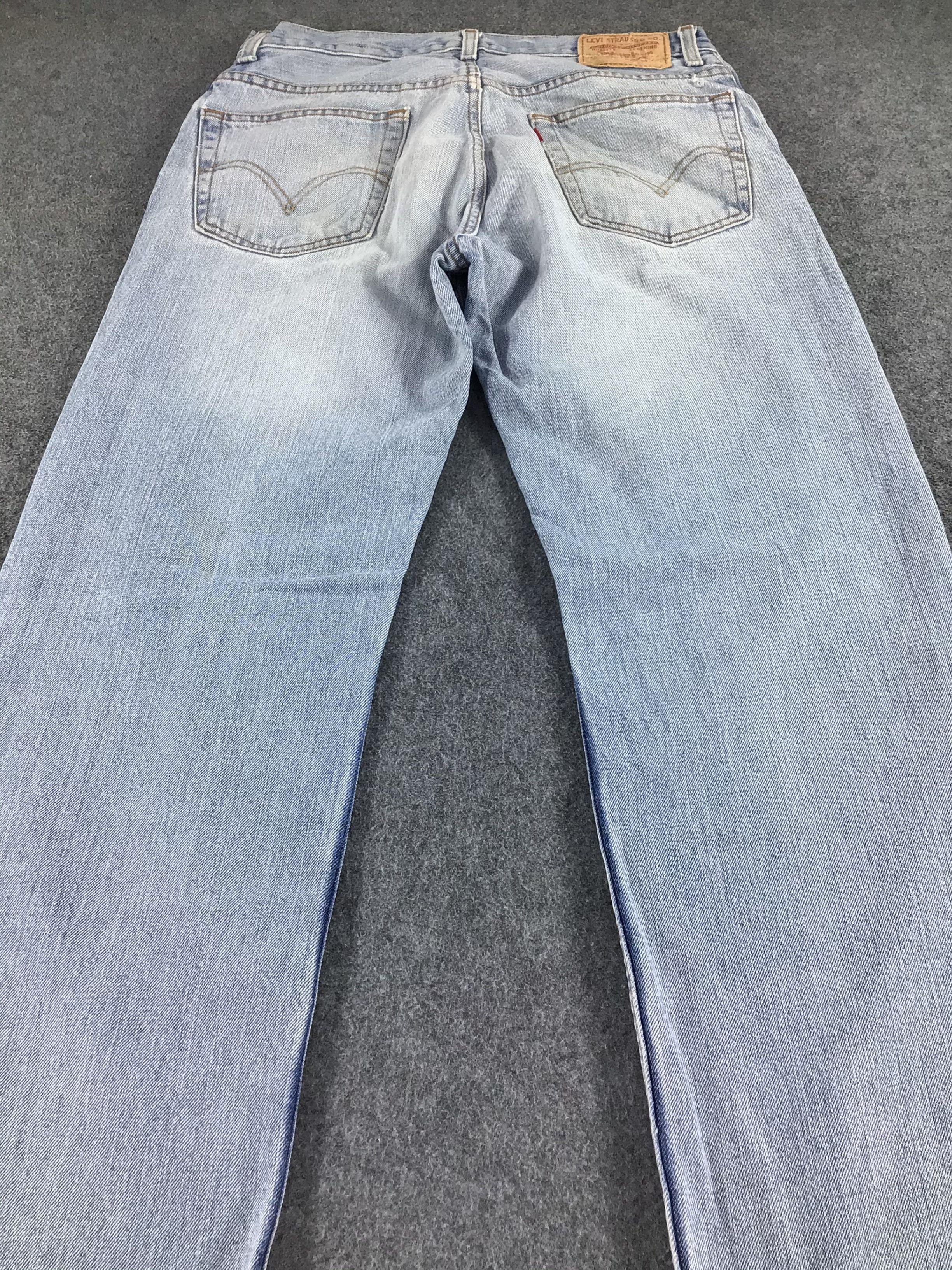 Levi's × Vintage Vintage Levis 559 Jeans Light Wash Denim -J505 Size US 32 / EU 48 - 4 Thumbnail