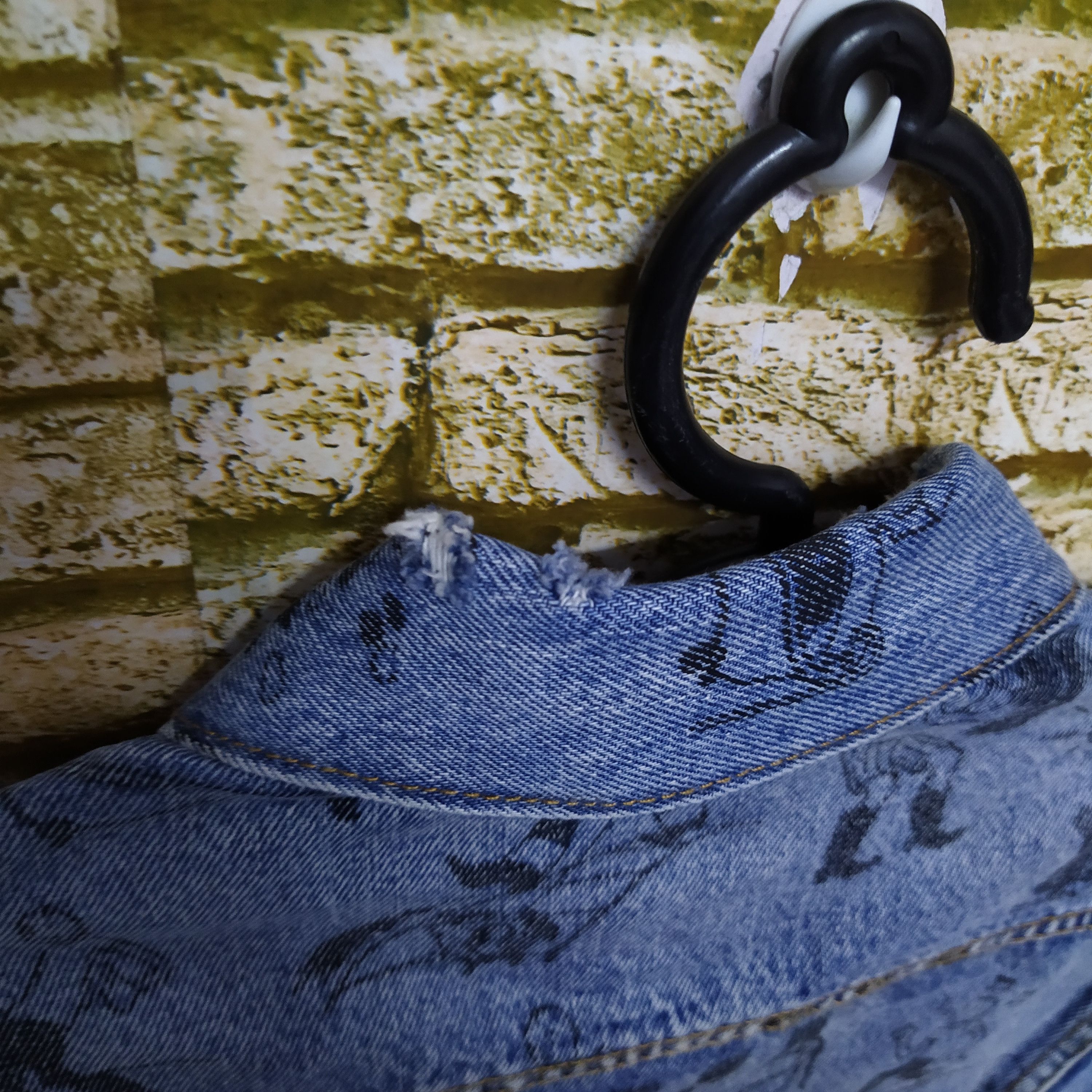 Levi's LEVIS BIG E LIMITED DISTRESSED JACKET (D246A) Size US S / EU 44-46 / 1 - 8 Thumbnail