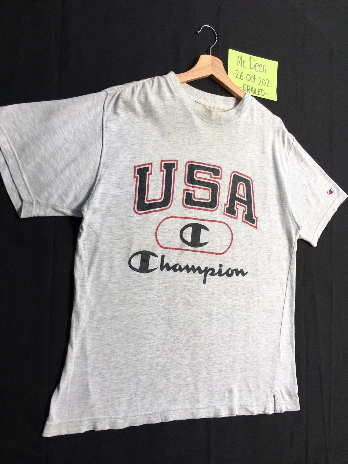 Champion Vintage Rare Champion USA Big Spellout Tshirt Size US L / EU 52-54 / 3 - 3 Thumbnail