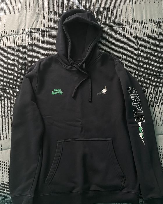 Staple x nike sb panda cheap pigeon hoodie