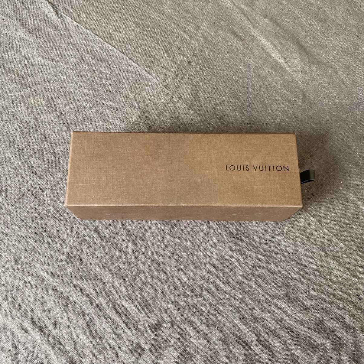 Louis Vuitton Louis Vuitton Logo Magnet Game Size ONE SIZE - 3 Thumbnail