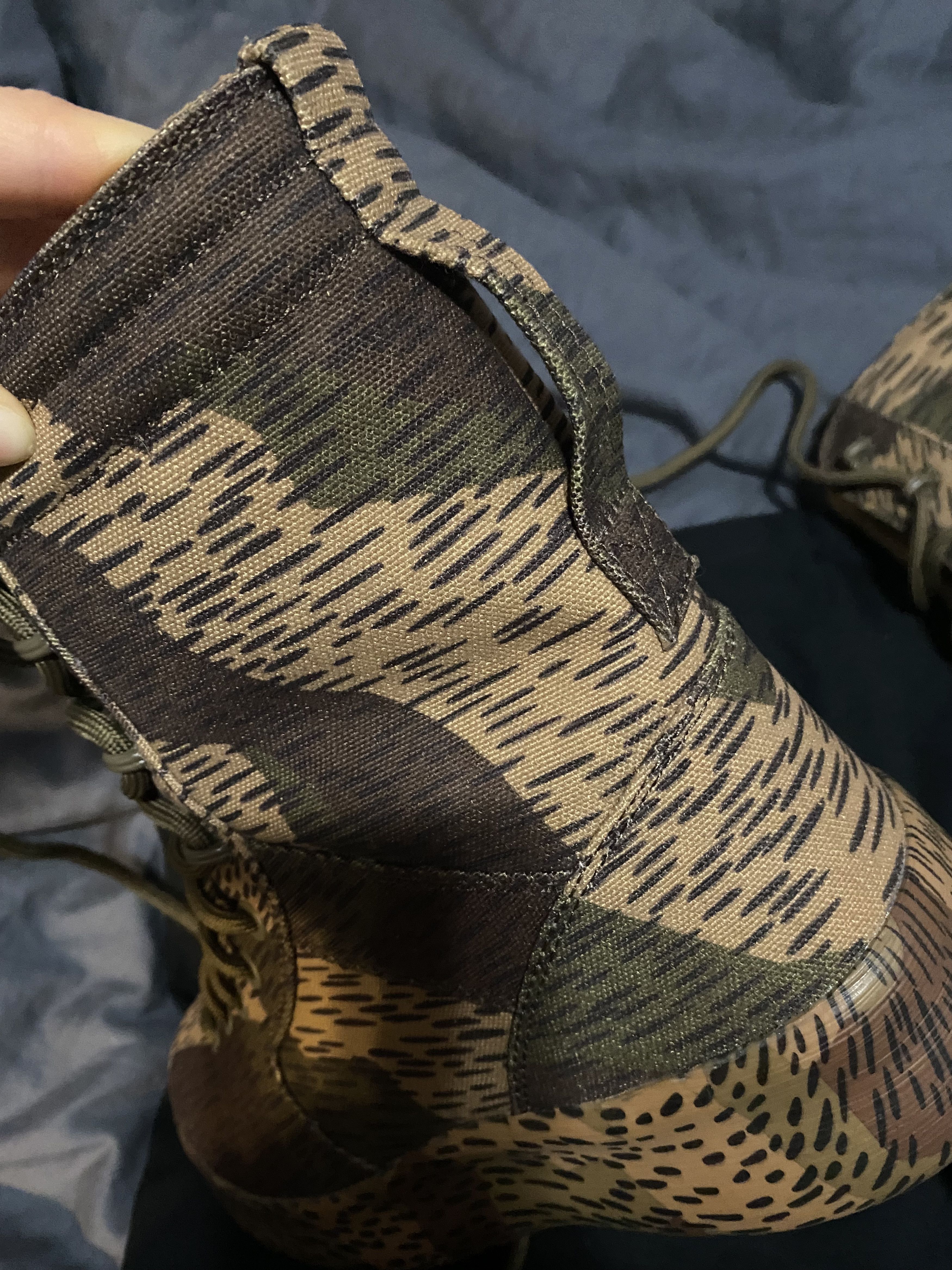 Yeezy Yeezy Season 6 Splinter Camo Washed Canvas Boot Size US 8.5 / EU 41-42 - 14 Thumbnail
