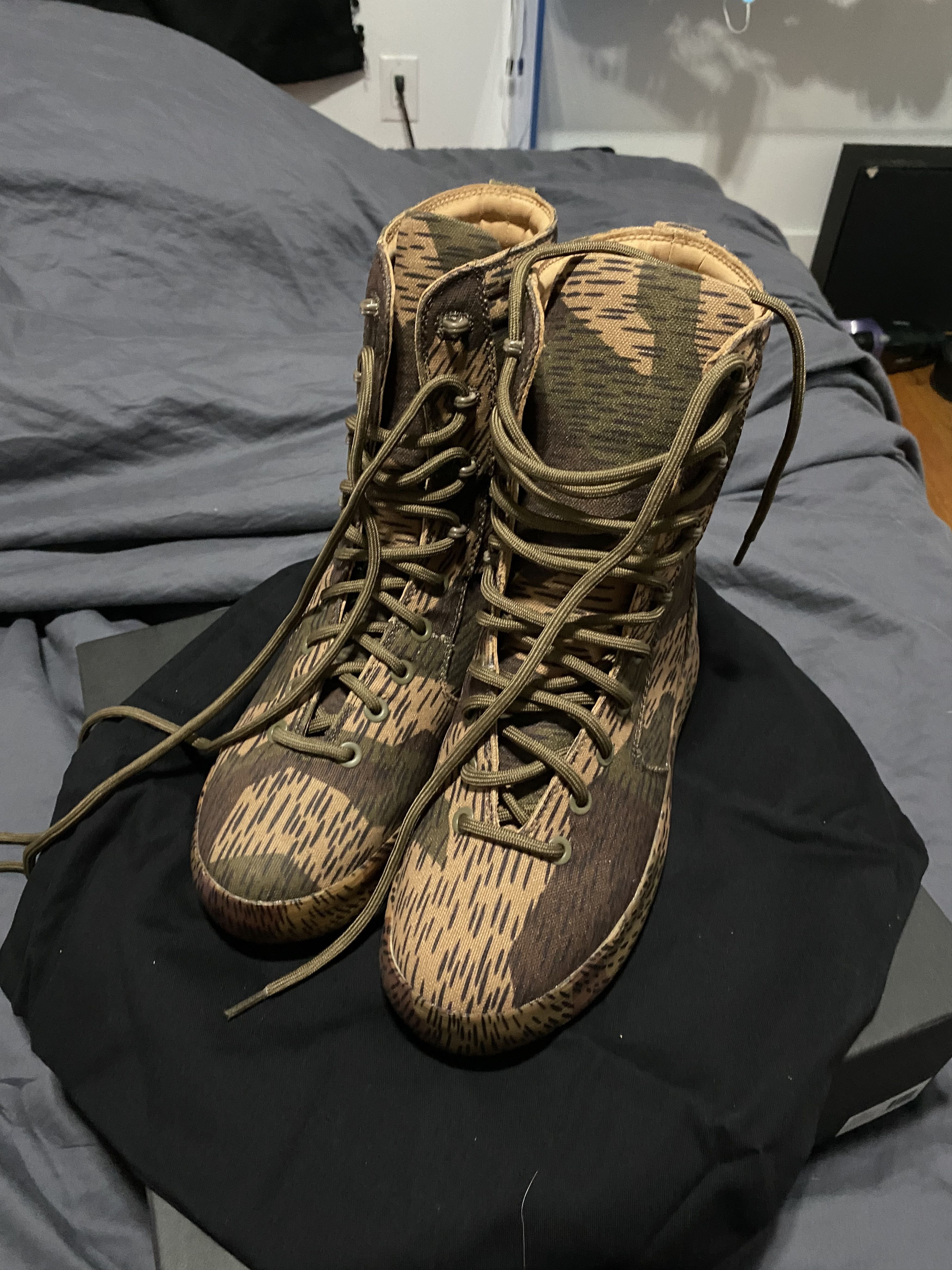 Yeezy Yeezy Season 6 Splinter Camo Washed Canvas Boot Size US 8.5 / EU 41-42 - 4 Thumbnail