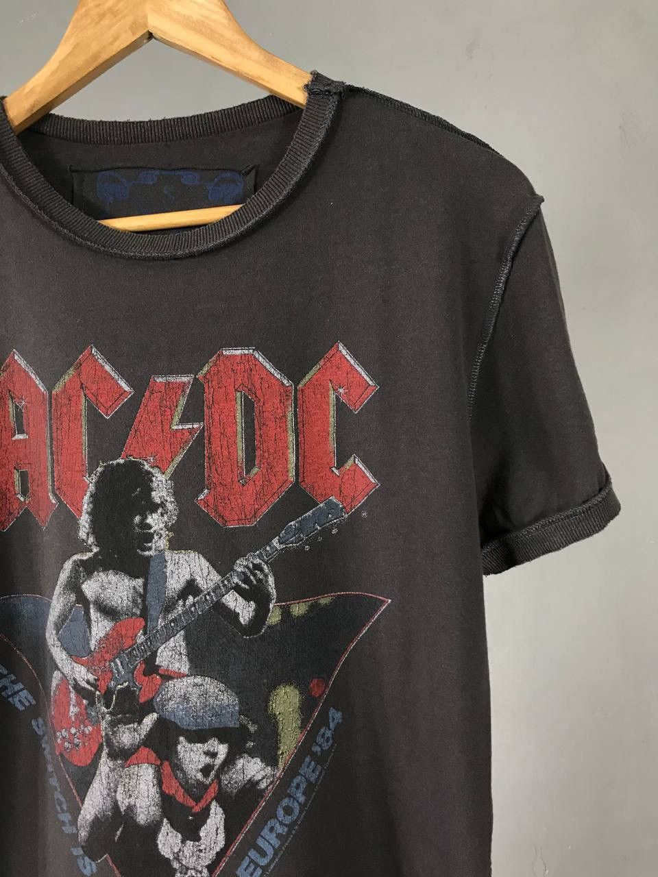 AC/DC × Band Tees × Vintage AC/DC 2007 vintage rock band tee Size US S / EU 44-46 / 1 - 2 Thumbnail