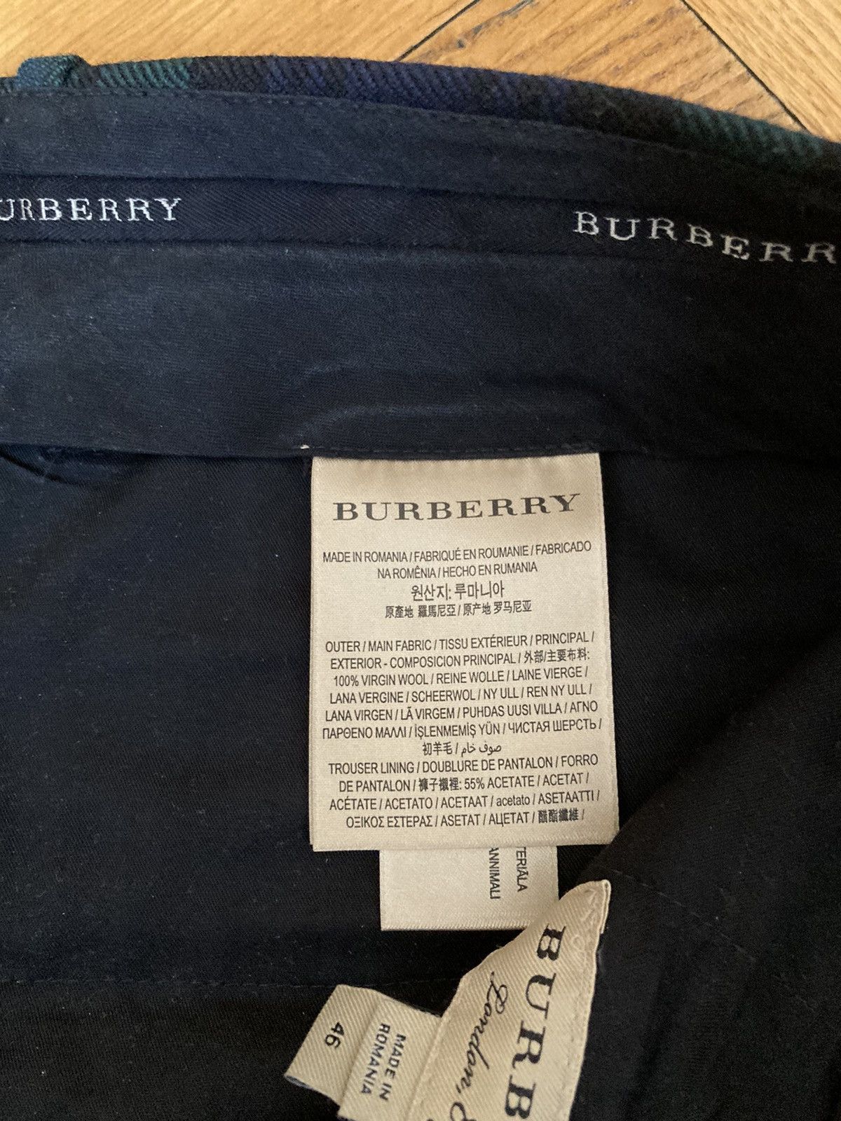 Burberry Navy serpentine tartan trousers Size US 31 - 3 Thumbnail