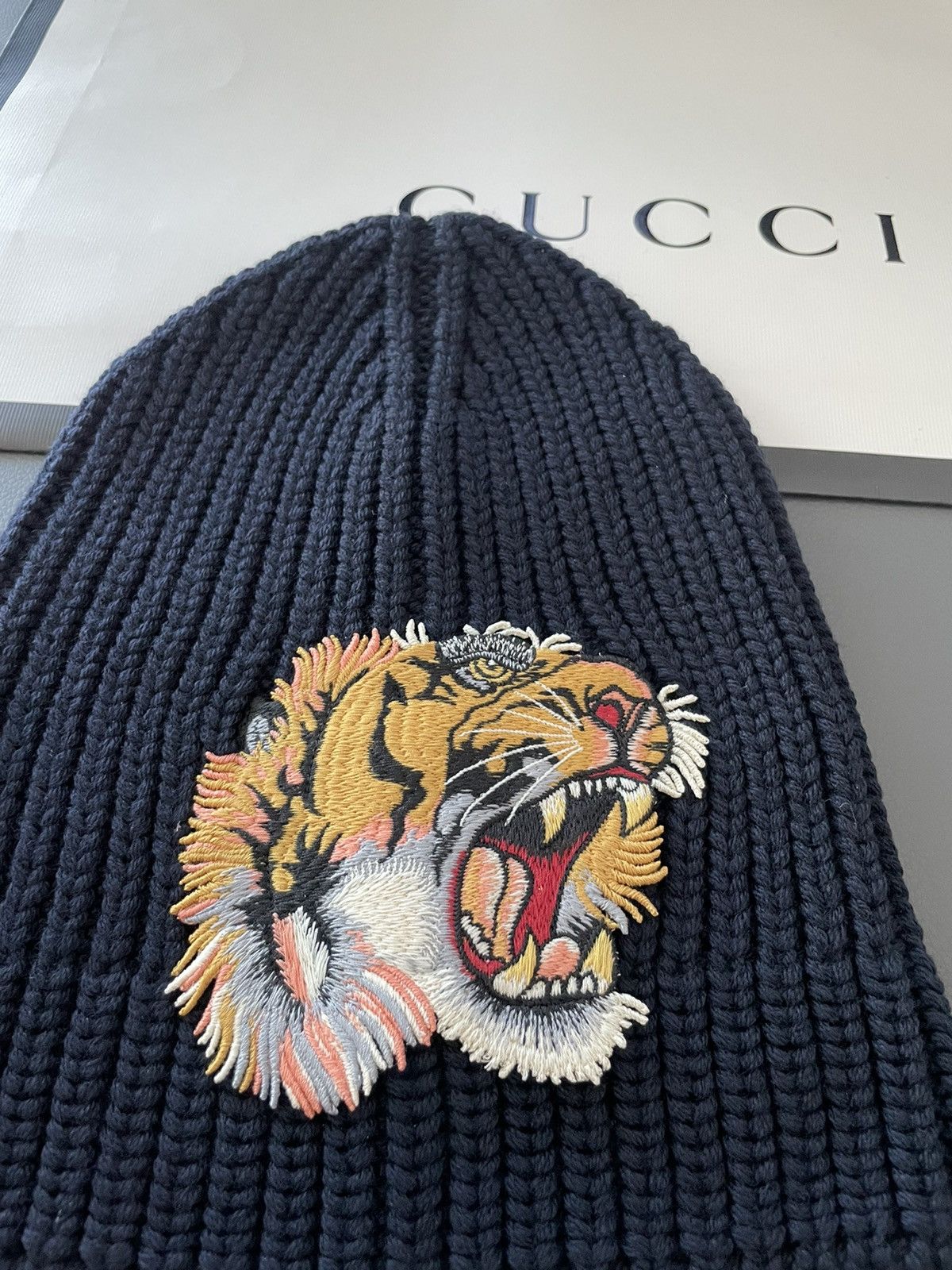 Gucci tiger beanie online