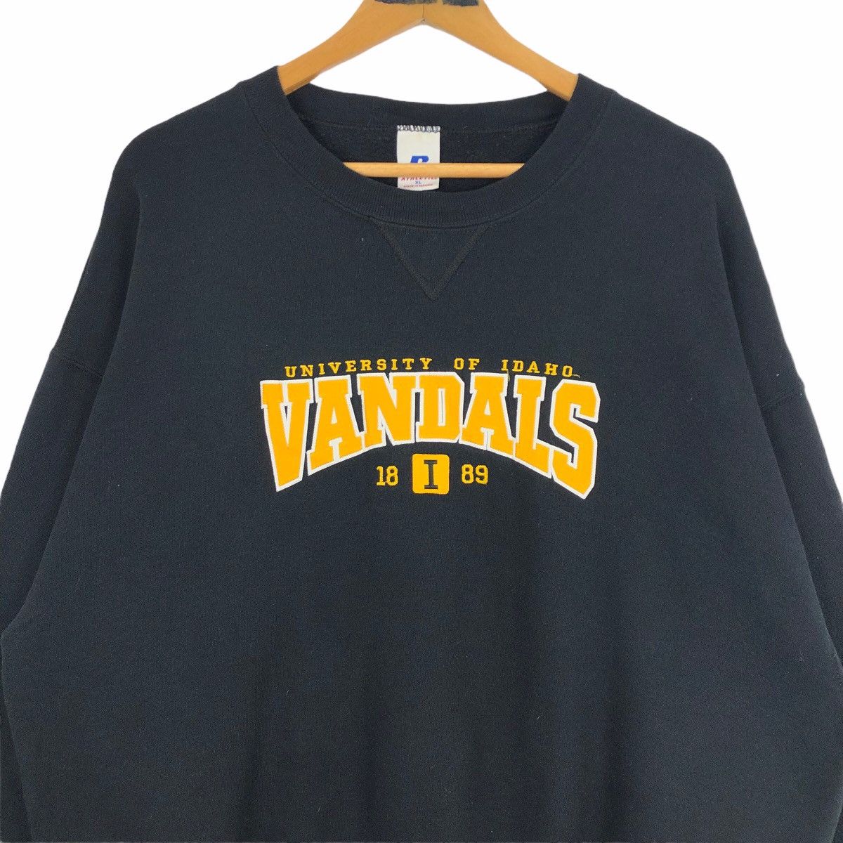 NCAA Vintage 90s University Of Idaho Vandals Sweatshirt Size US XL / EU 56 / 4 - 6 Thumbnail