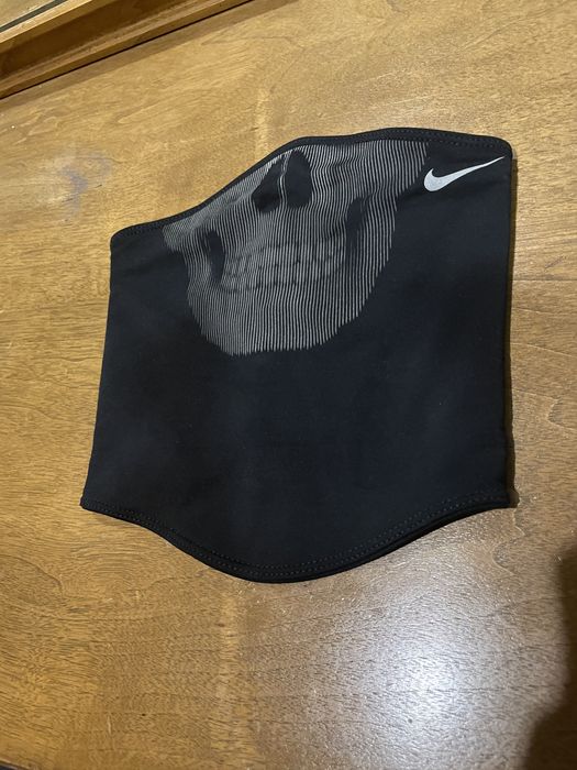 Nike skeleton crew online neck warmer