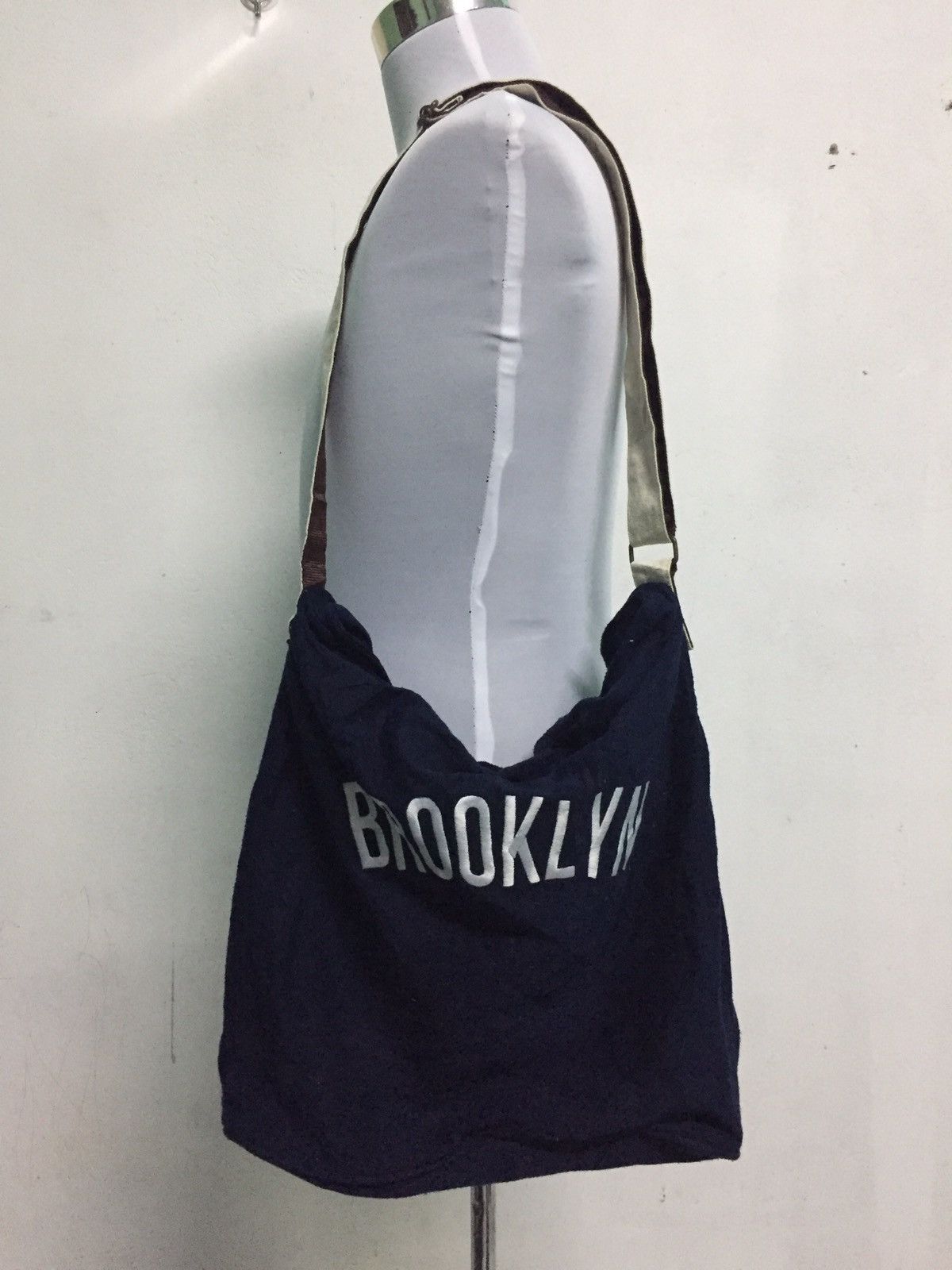 Brooklyn Clothing Embroidered BROOKLYN Shoulder & Tote Bag Size ONE SIZE - 5 Thumbnail