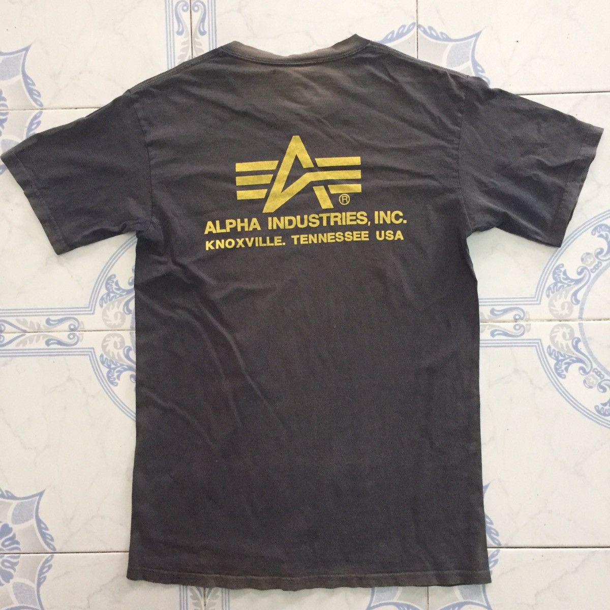 Alpha Industries Alpha Industries Faded Tshirt Tee Size US M / EU 48-50 / 2 - 1 Thumbnail