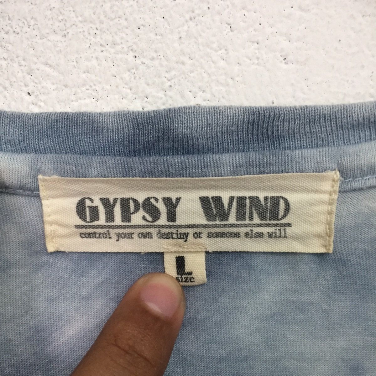 Gypsy × Japanese Brand Tie Dye Tee To Fly We Must Have Resistance Size US L / EU 52-54 / 3 - 4 Thumbnail