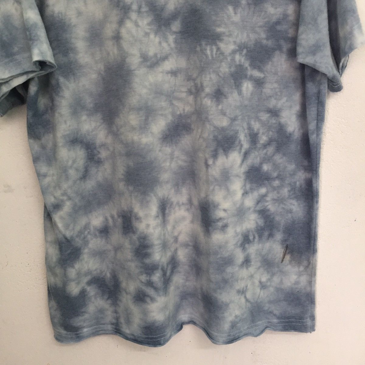 Gypsy × Japanese Brand Tie Dye Tee To Fly We Must Have Resistance Size US L / EU 52-54 / 3 - 11 Thumbnail