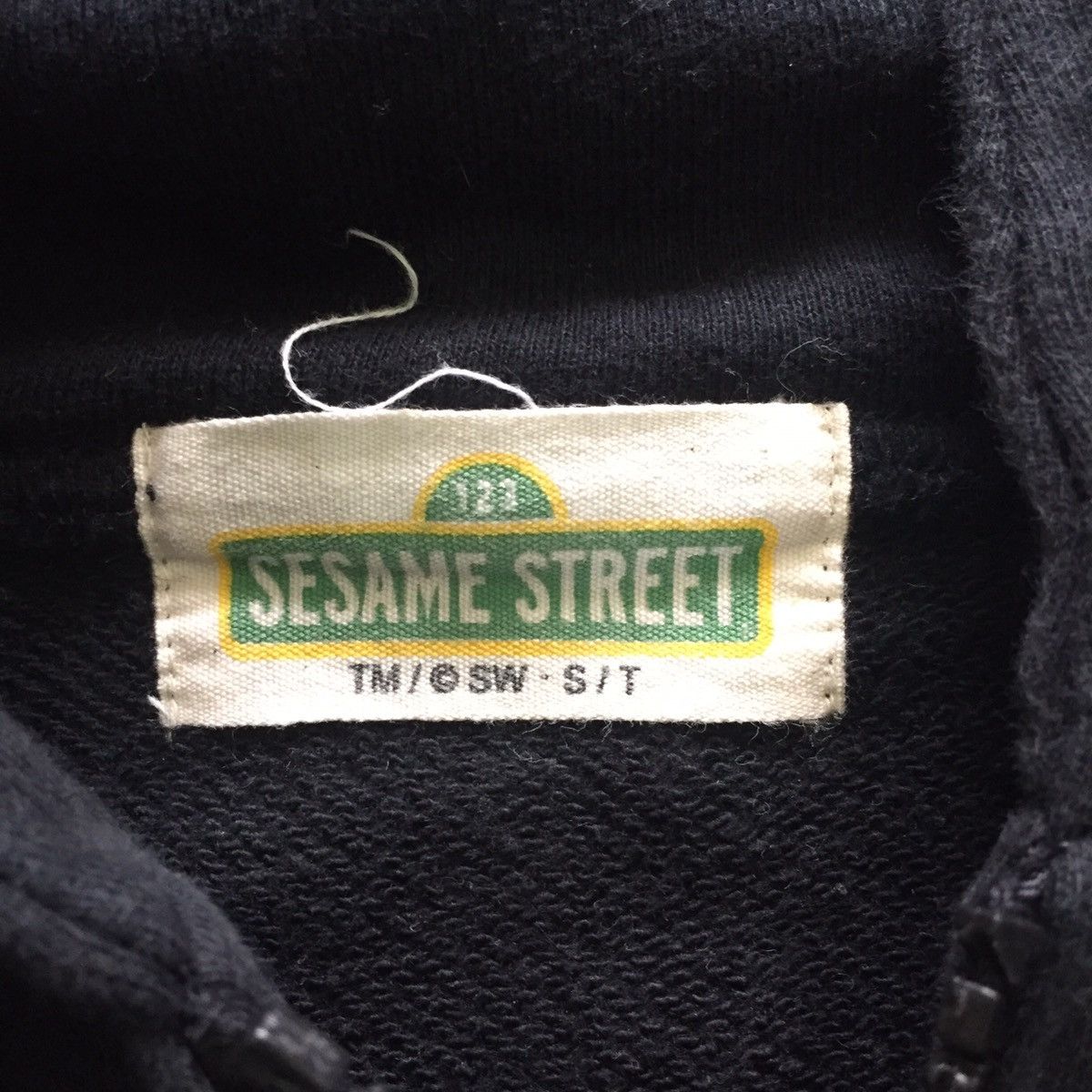 Anime Elmo Sesame Street Big Logo Zipper Hoodie Sweater Jacket Size US M / EU 48-50 / 2 - 14 Thumbnail